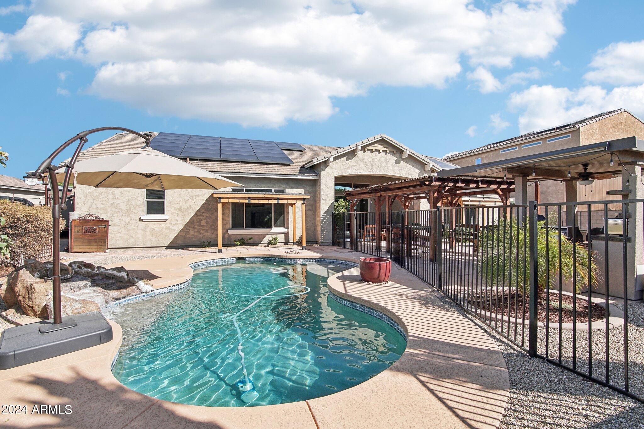 9333 W LOS GATOS Drive