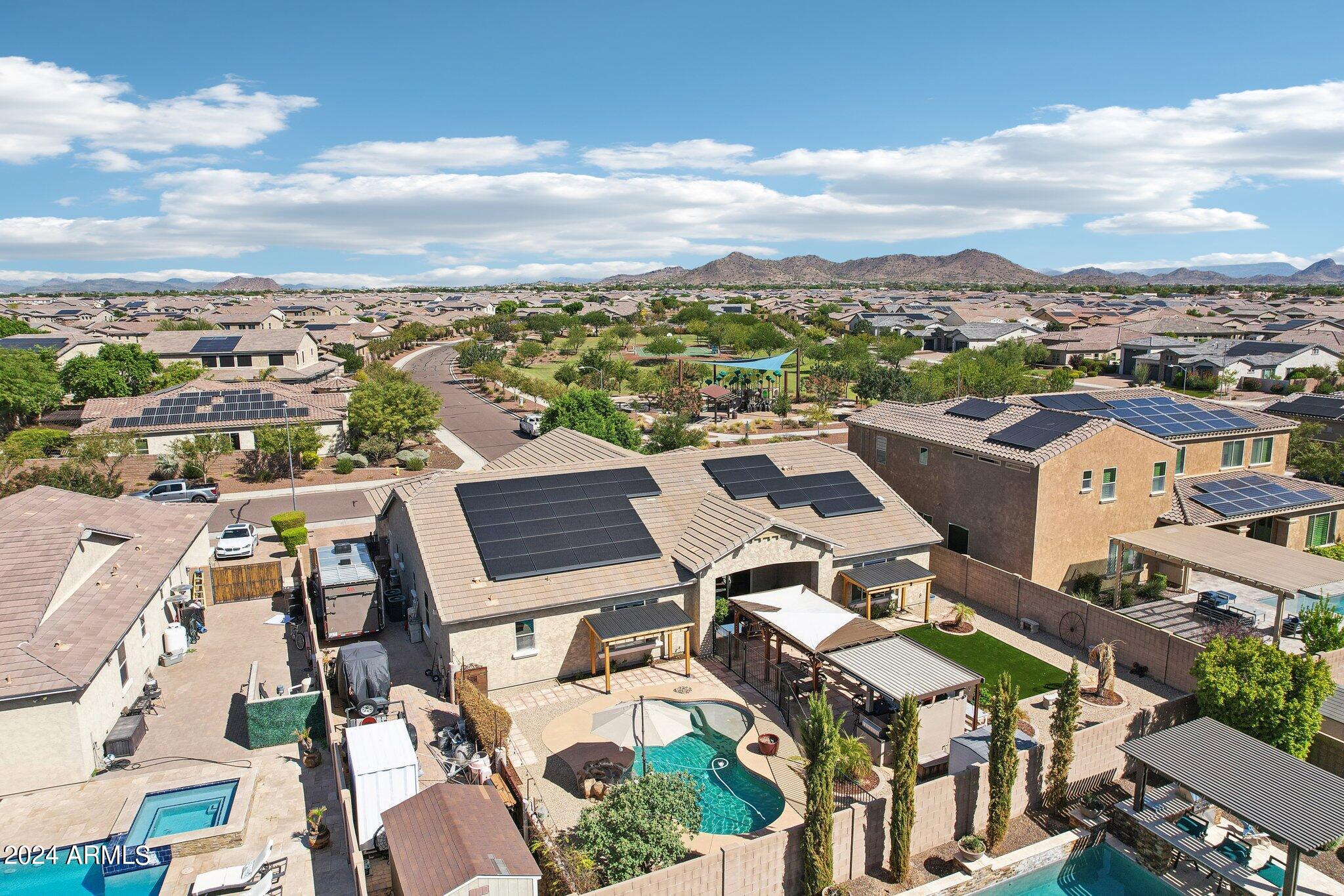 9333 W LOS GATOS Drive