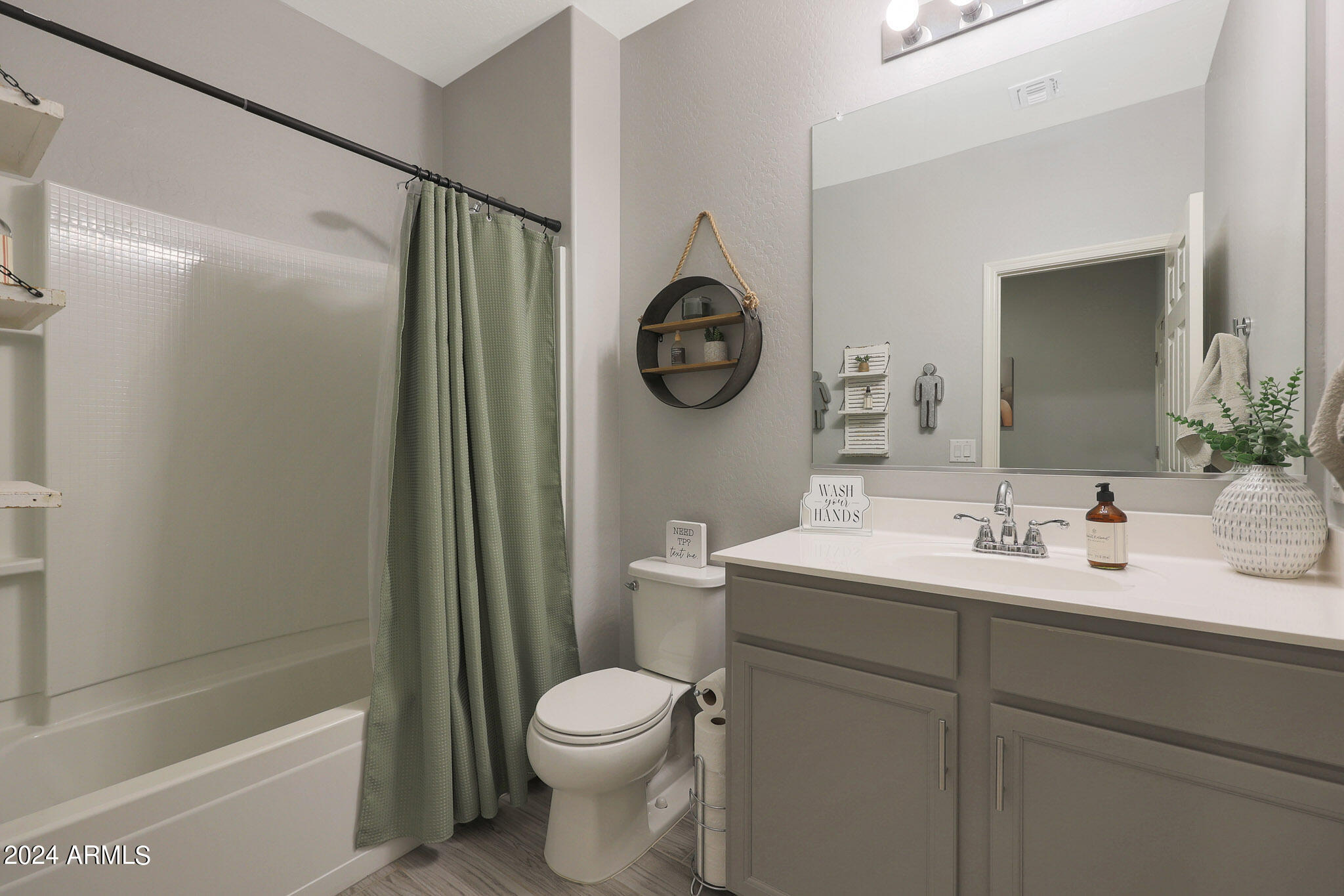 12737 W MIDWAY Avenue