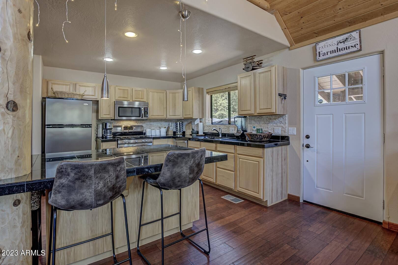 6740 W MYSTICAL Circle