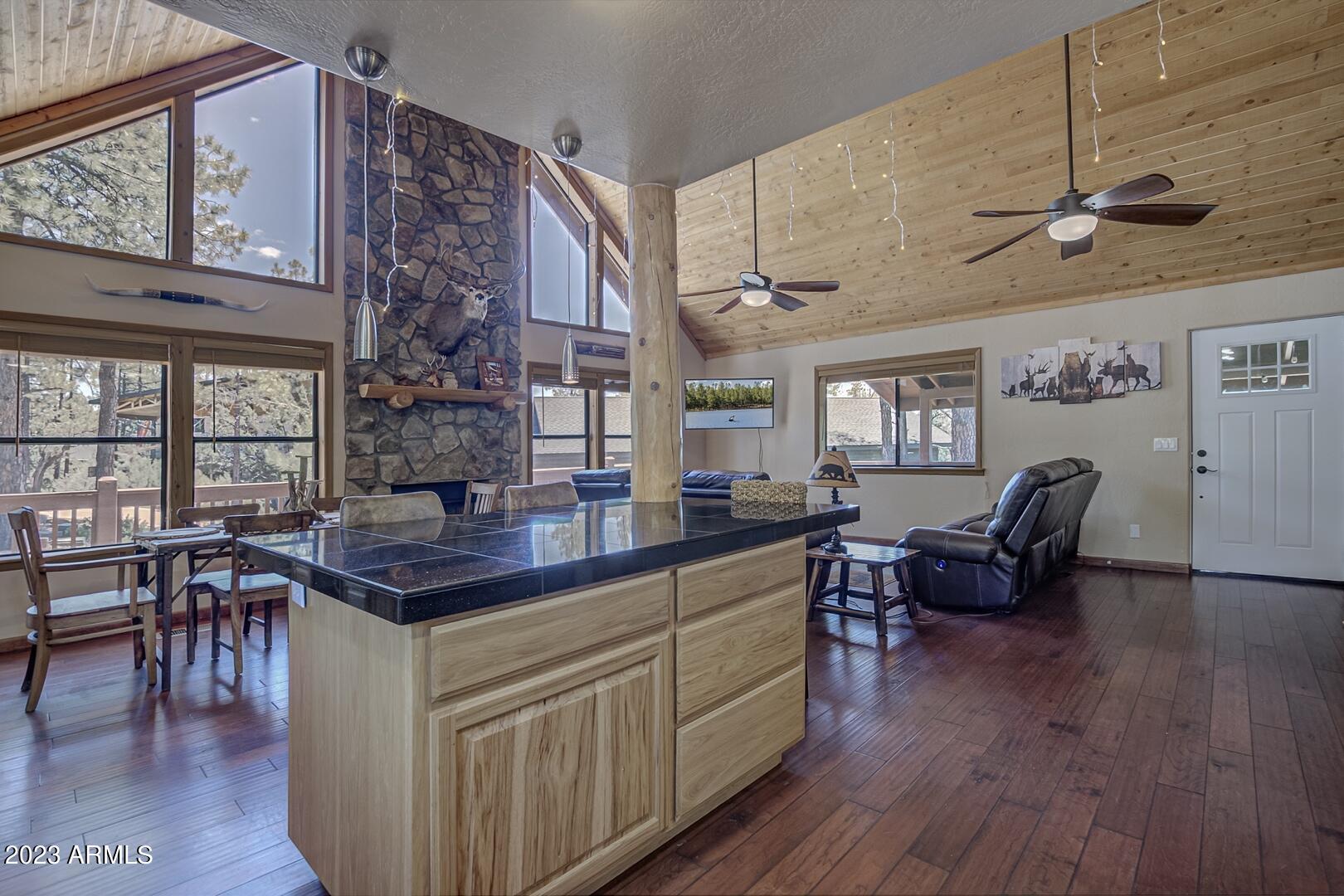 6740 W MYSTICAL Circle