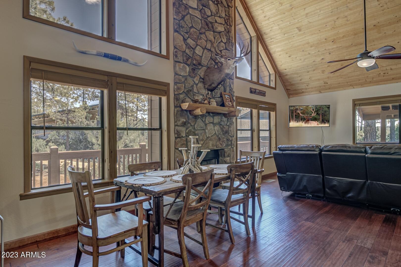 6740 W MYSTICAL Circle