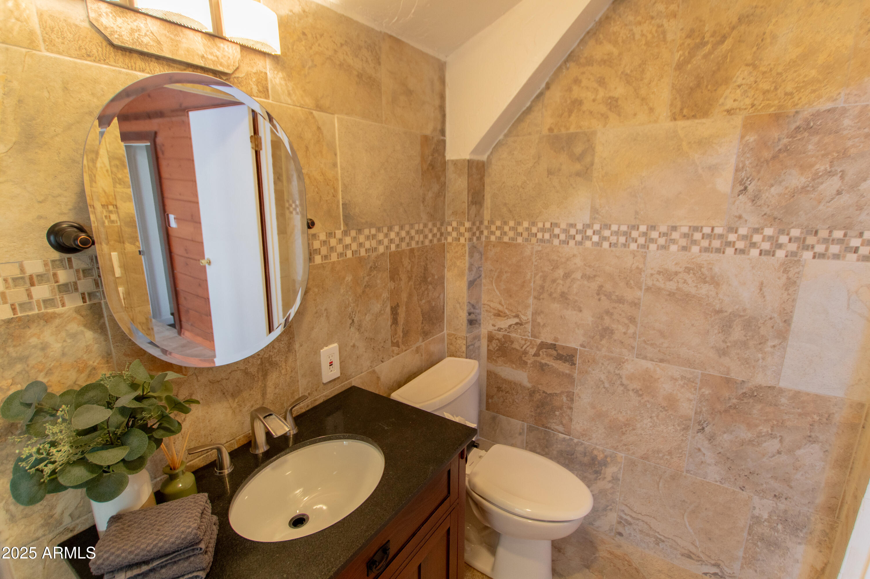 9278 W TOMAHAWK Trail