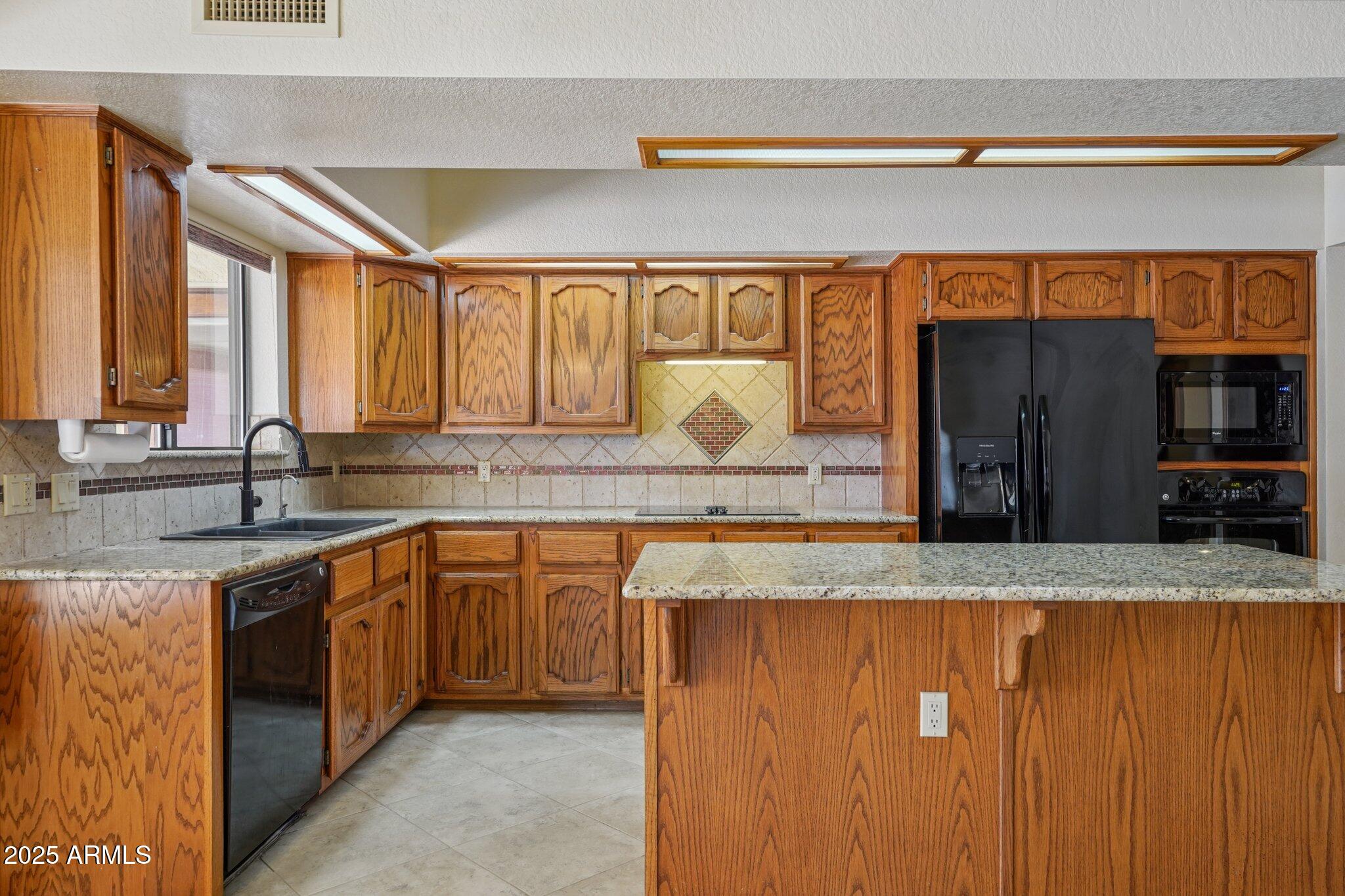 8511 W VIA MONTOYA Drive