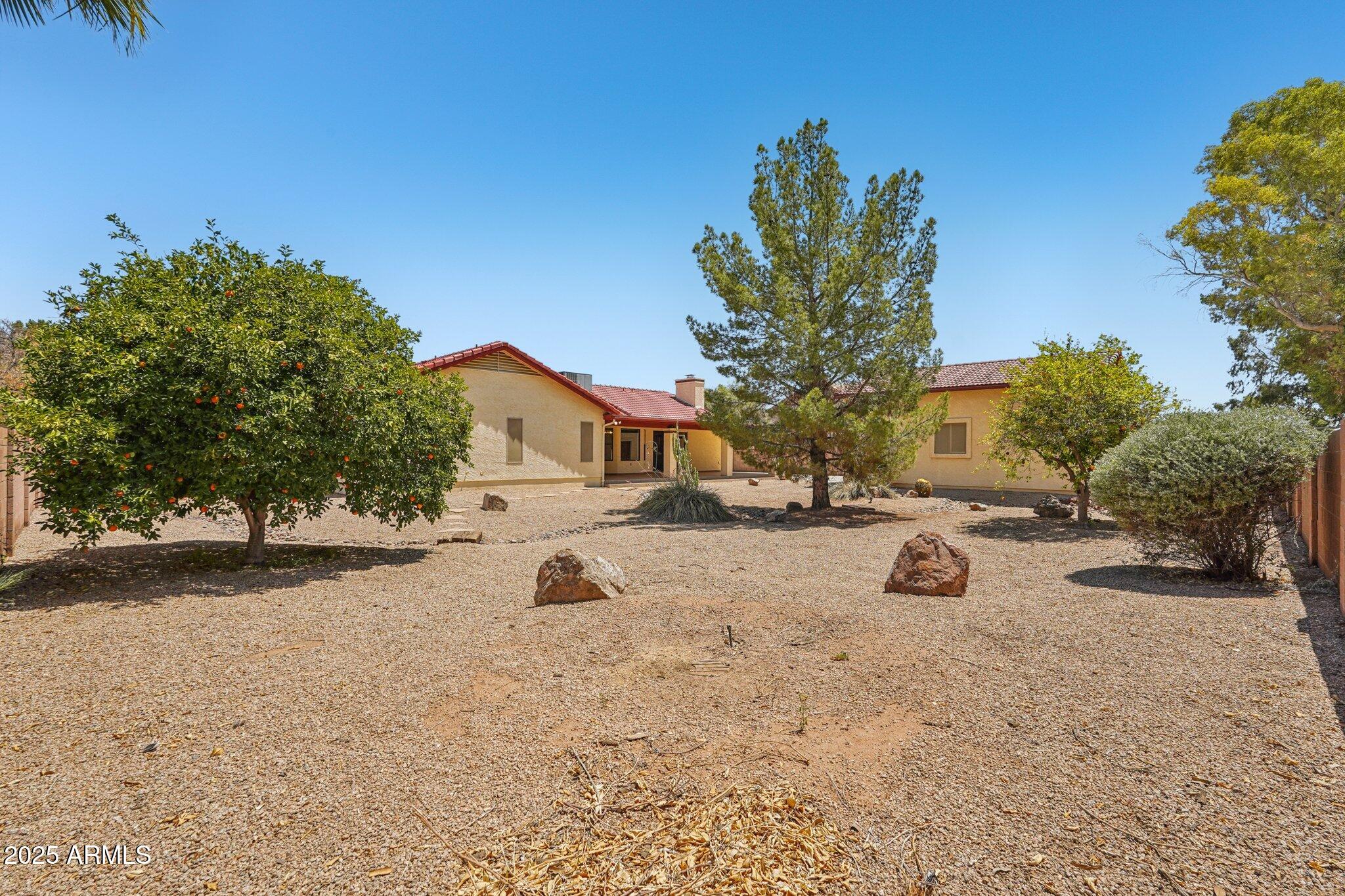 8511 W VIA MONTOYA Drive