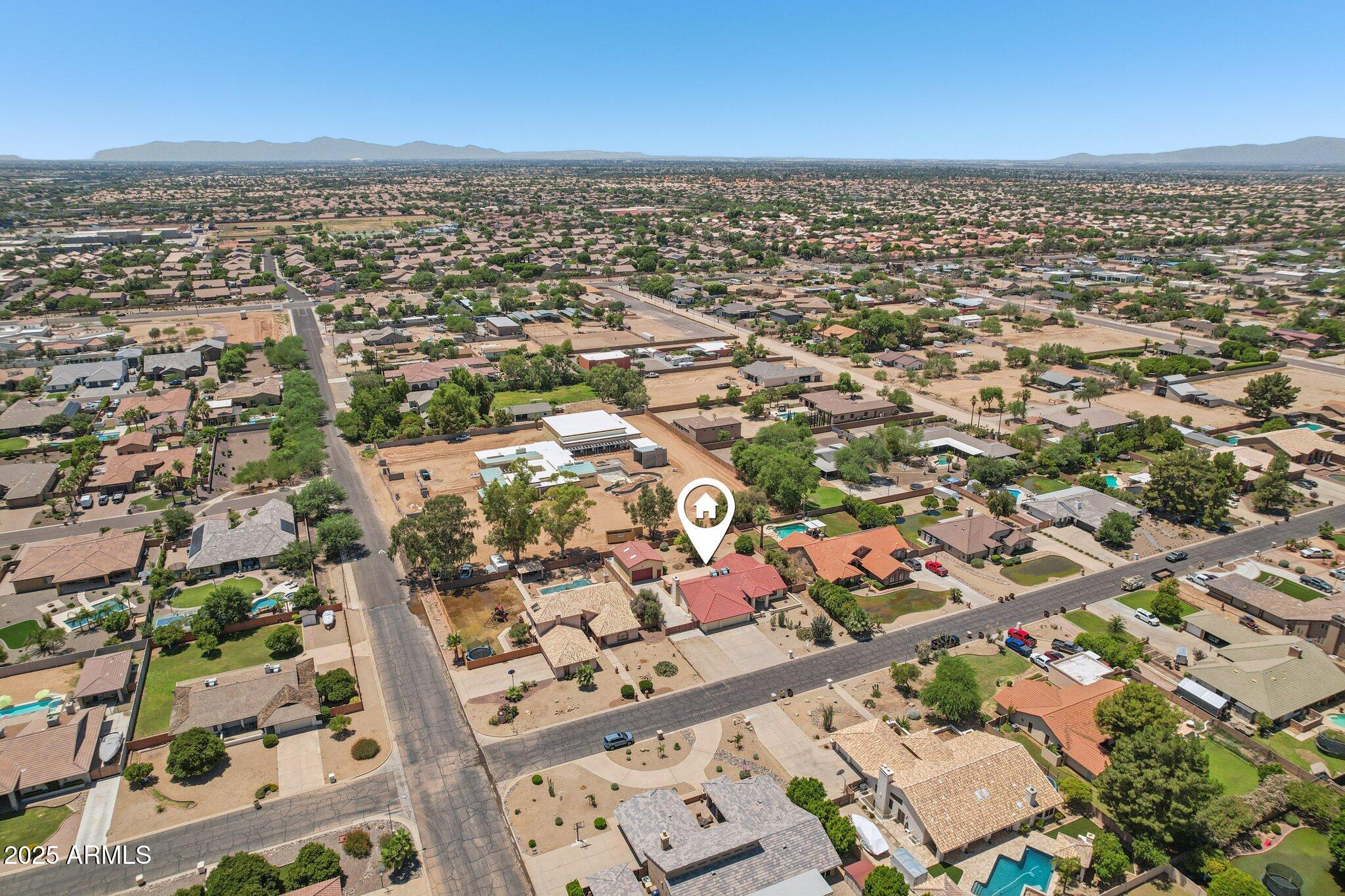 8511 W VIA MONTOYA Drive