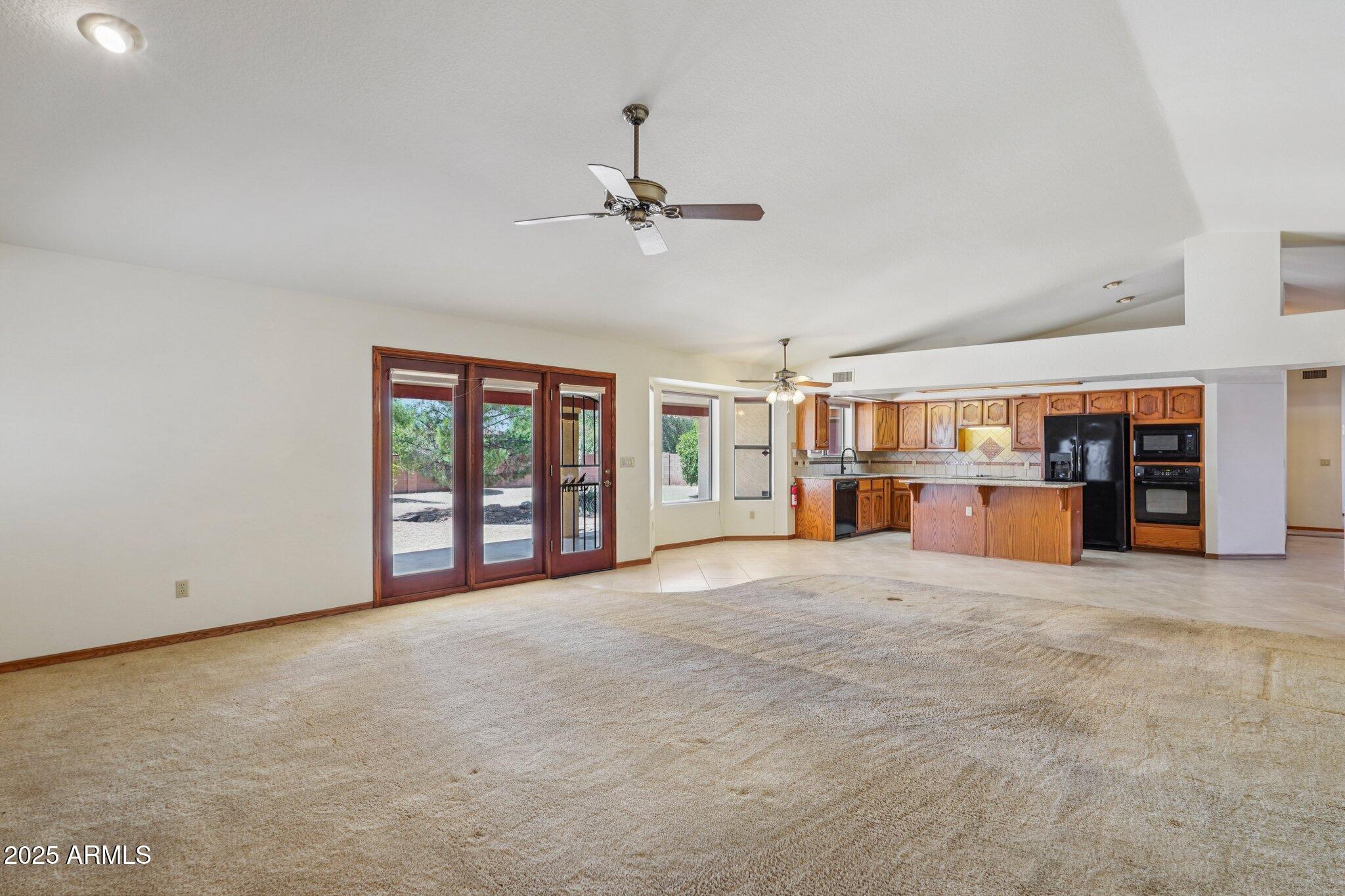 8511 W VIA MONTOYA Drive