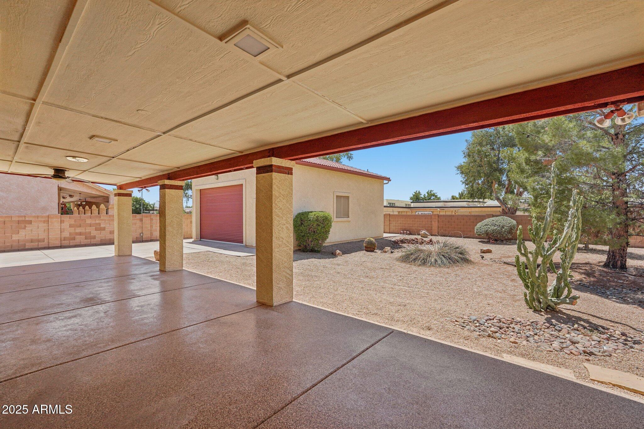 8511 W VIA MONTOYA Drive