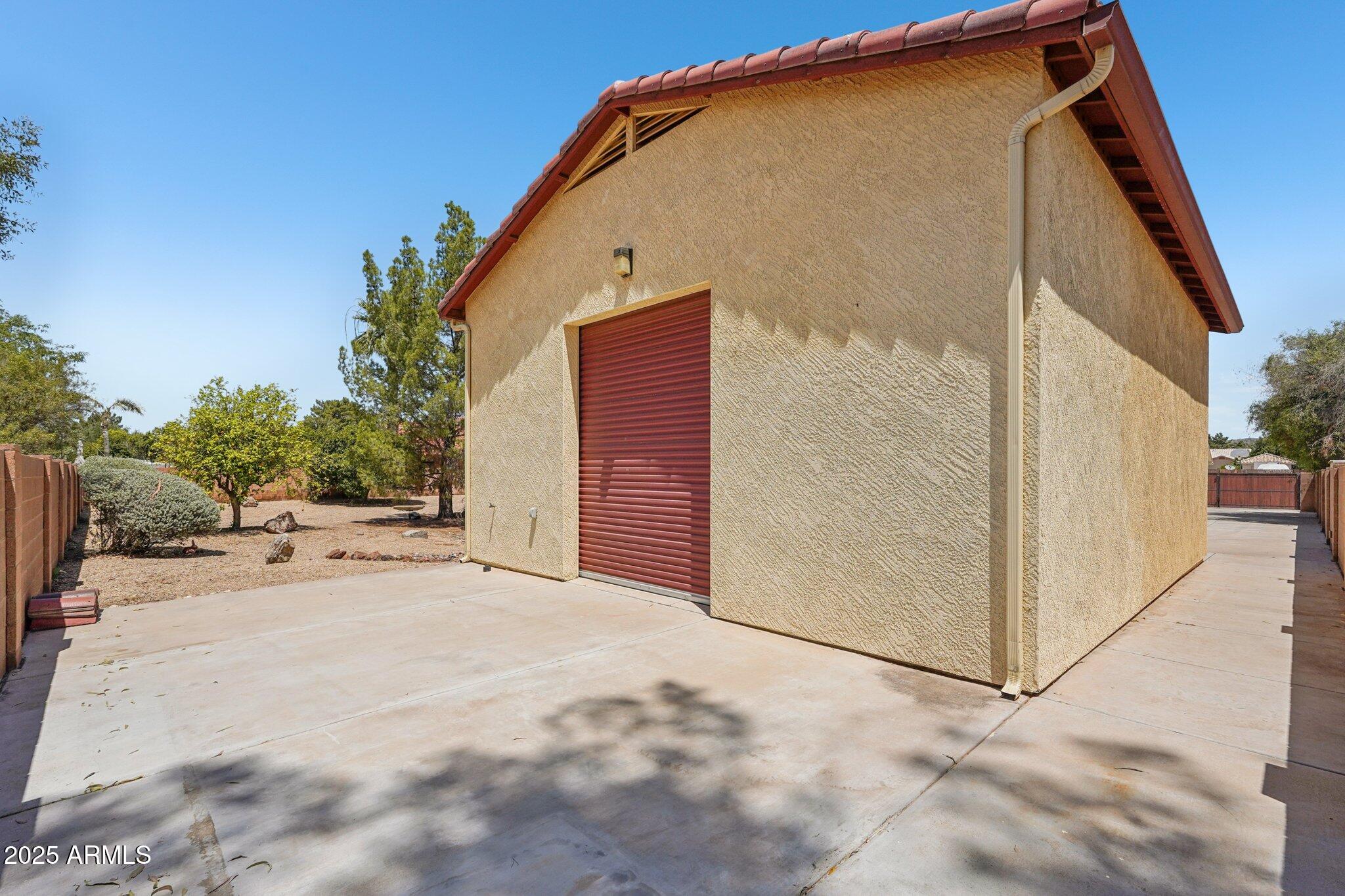 8511 W VIA MONTOYA Drive