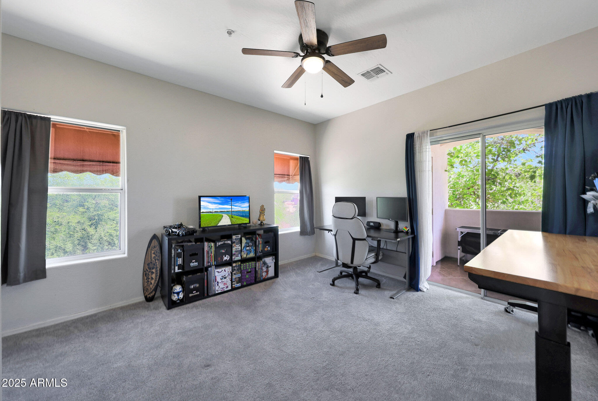 2950 W LOUISE Drive, 207