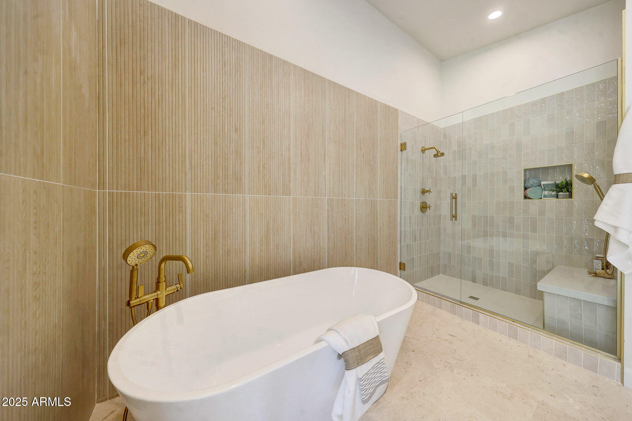 6050 E HOLLYHOCK Street