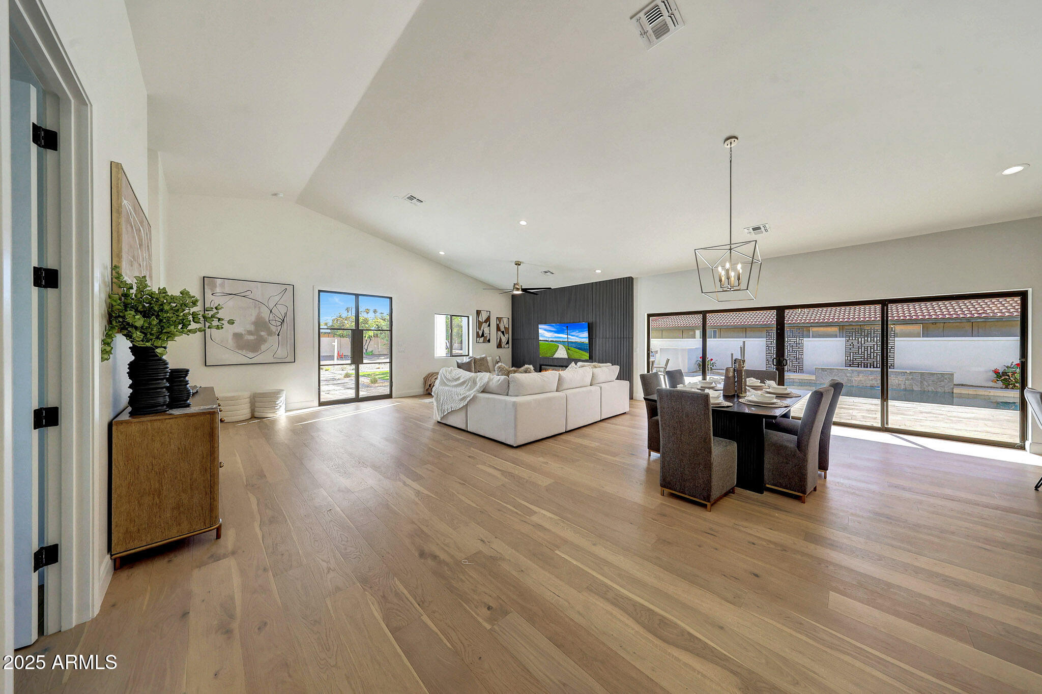 6050 E HOLLYHOCK Street