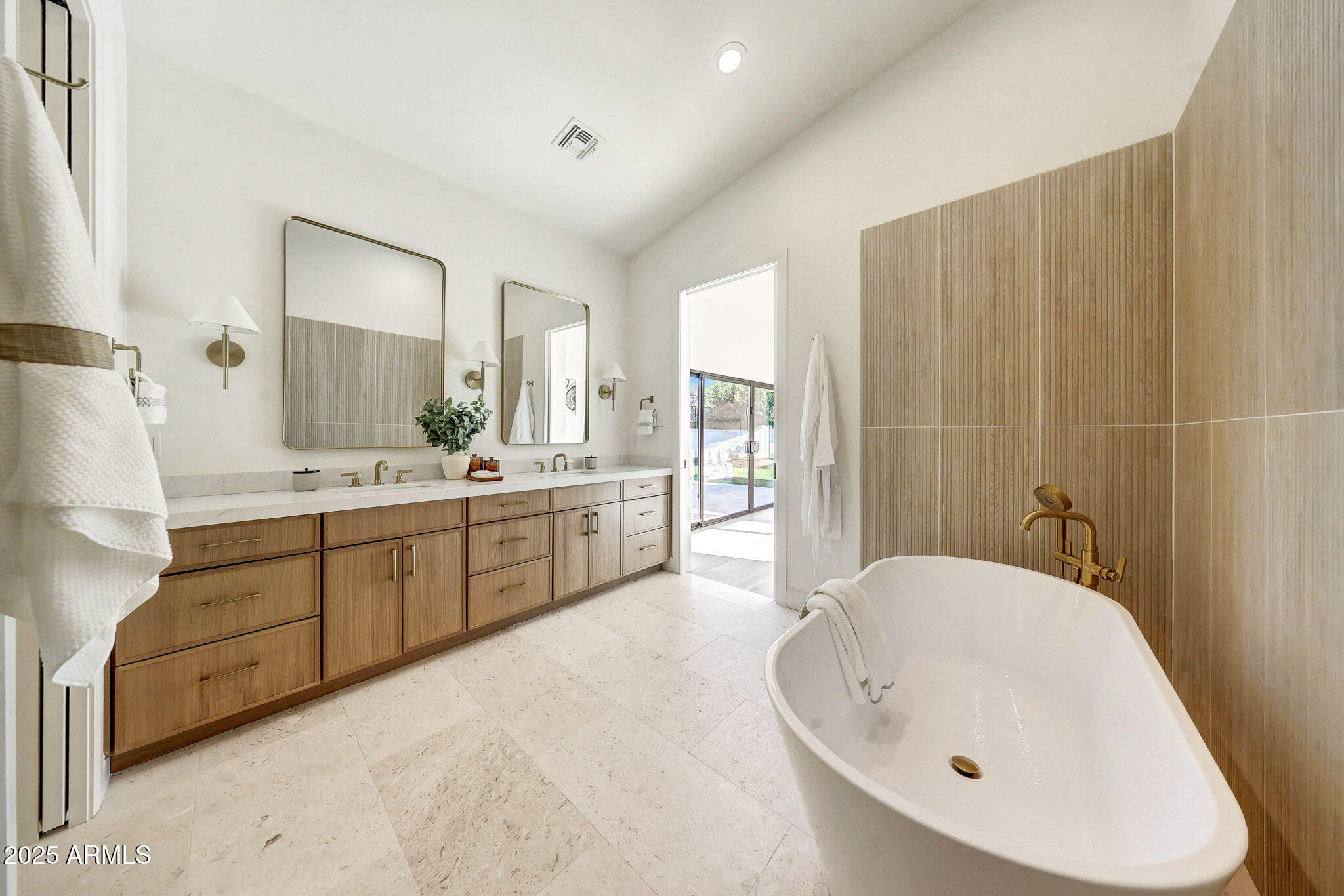 6050 E HOLLYHOCK Street