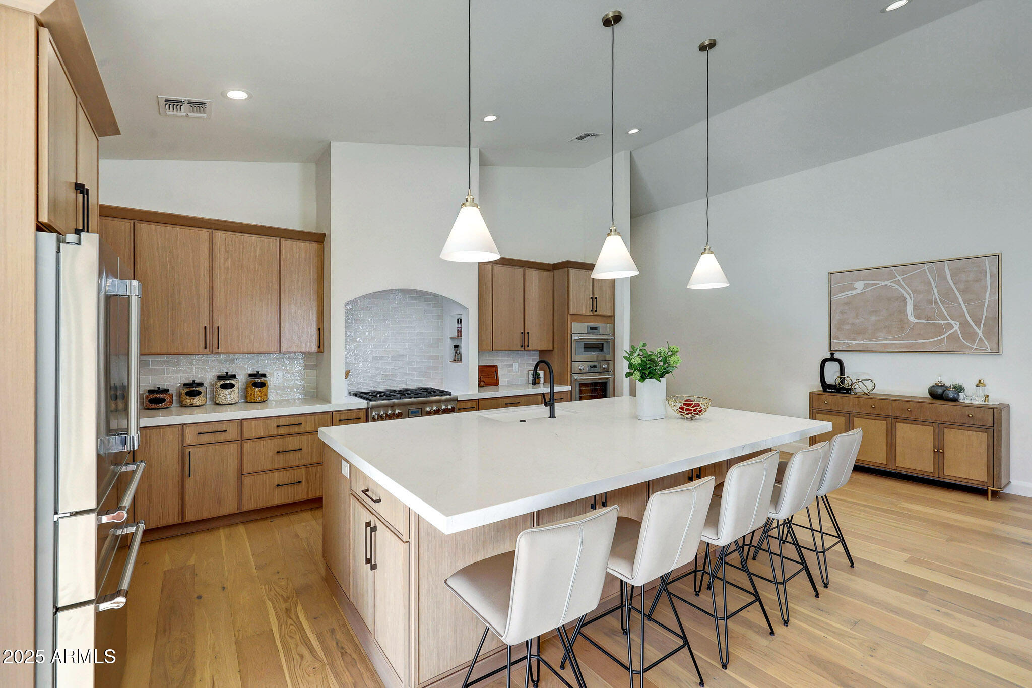 6050 E HOLLYHOCK Street