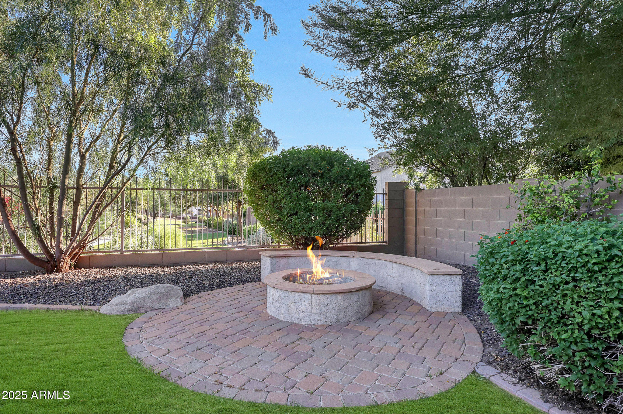 5535 W TOMBSTONE Trail