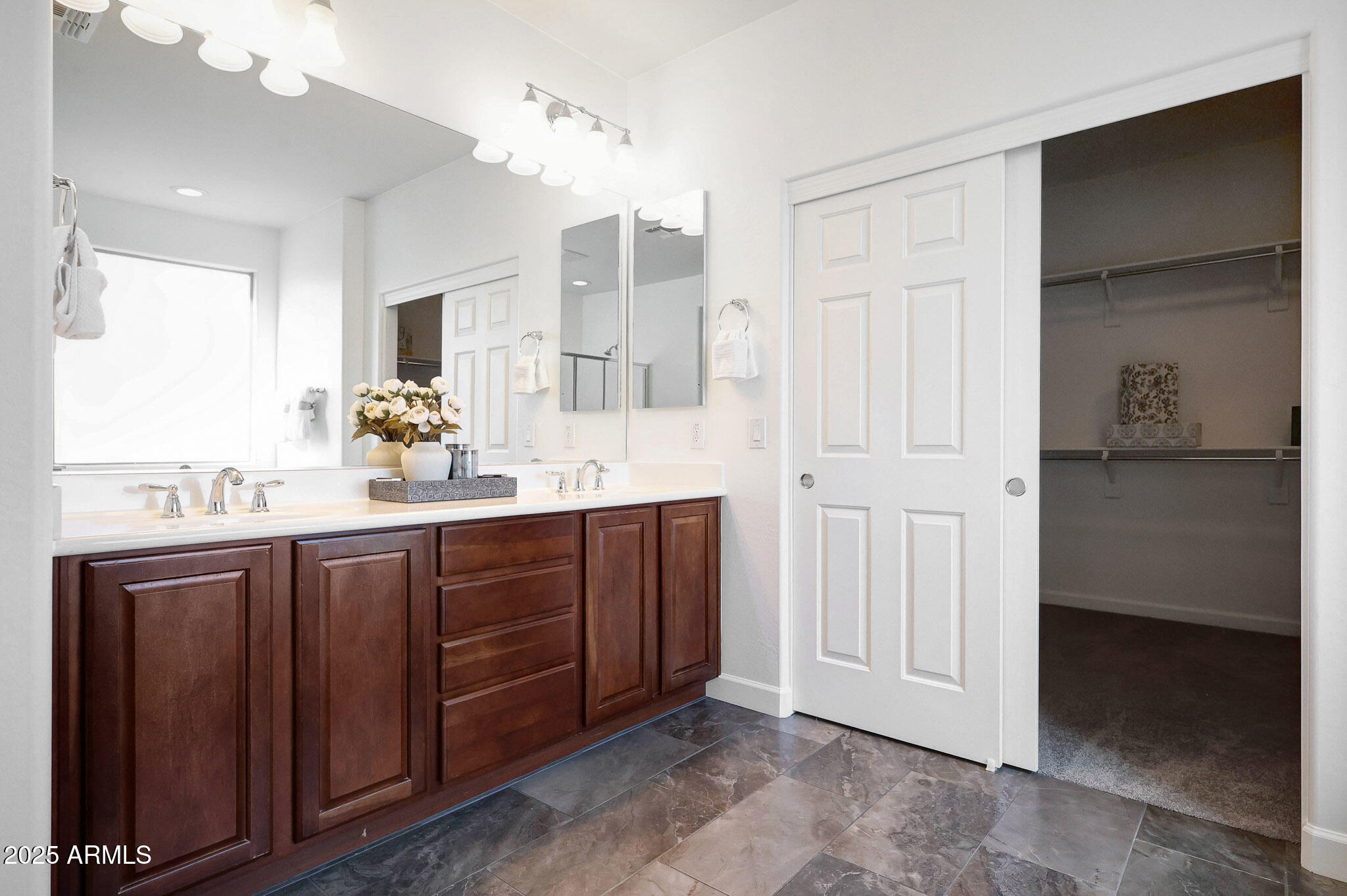 5535 W TOMBSTONE Trail