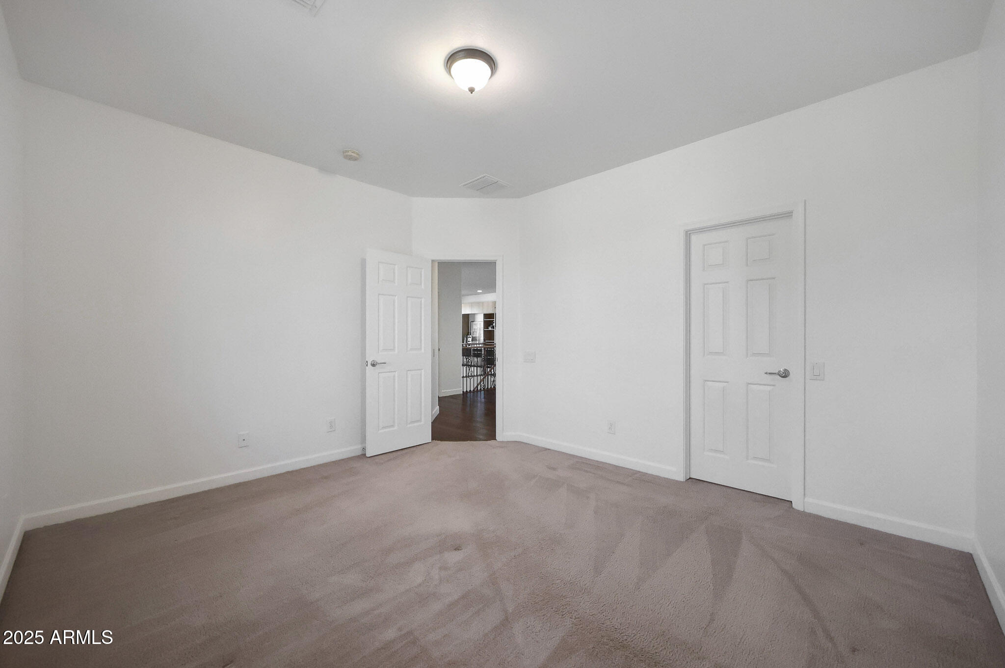 5535 W TOMBSTONE Trail