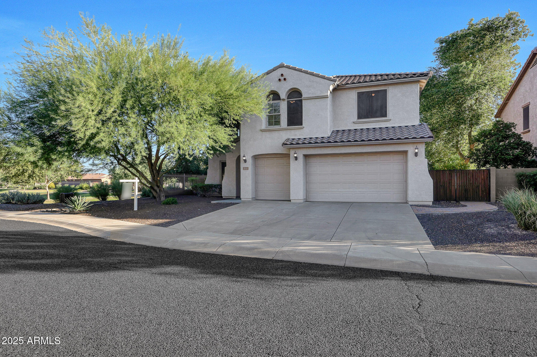 5535 W TOMBSTONE Trail