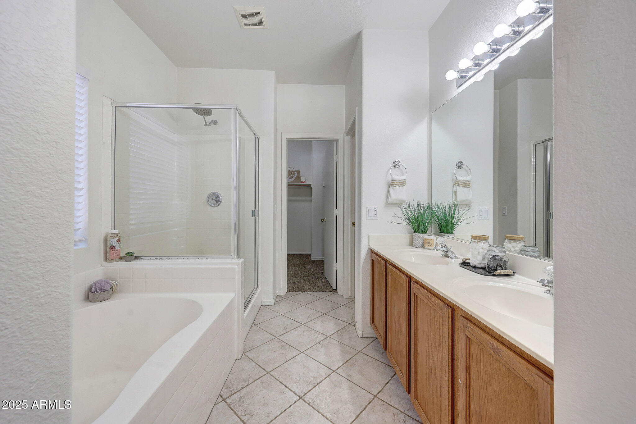 4051 W BUCKSKIN Trail