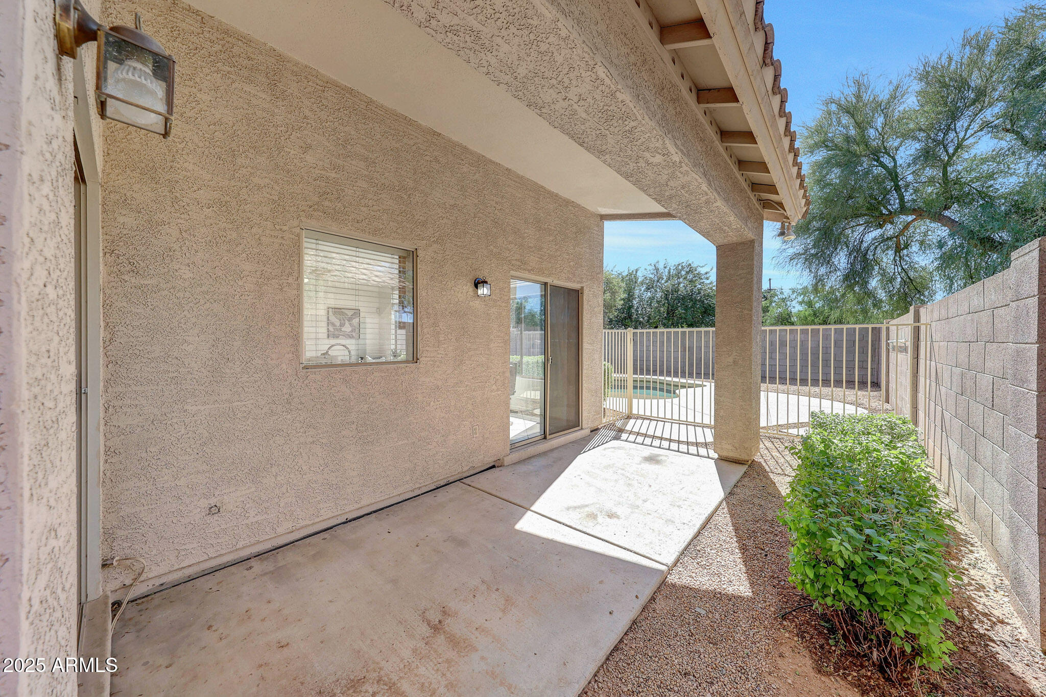 4051 W BUCKSKIN Trail
