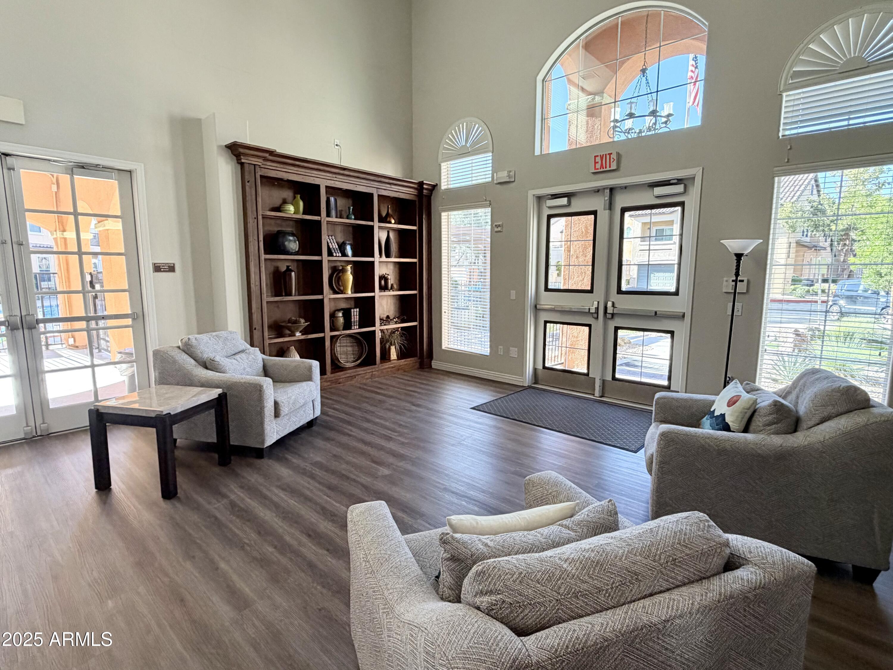 14575 W MOUNTAIN VIEW Boulevard 11312