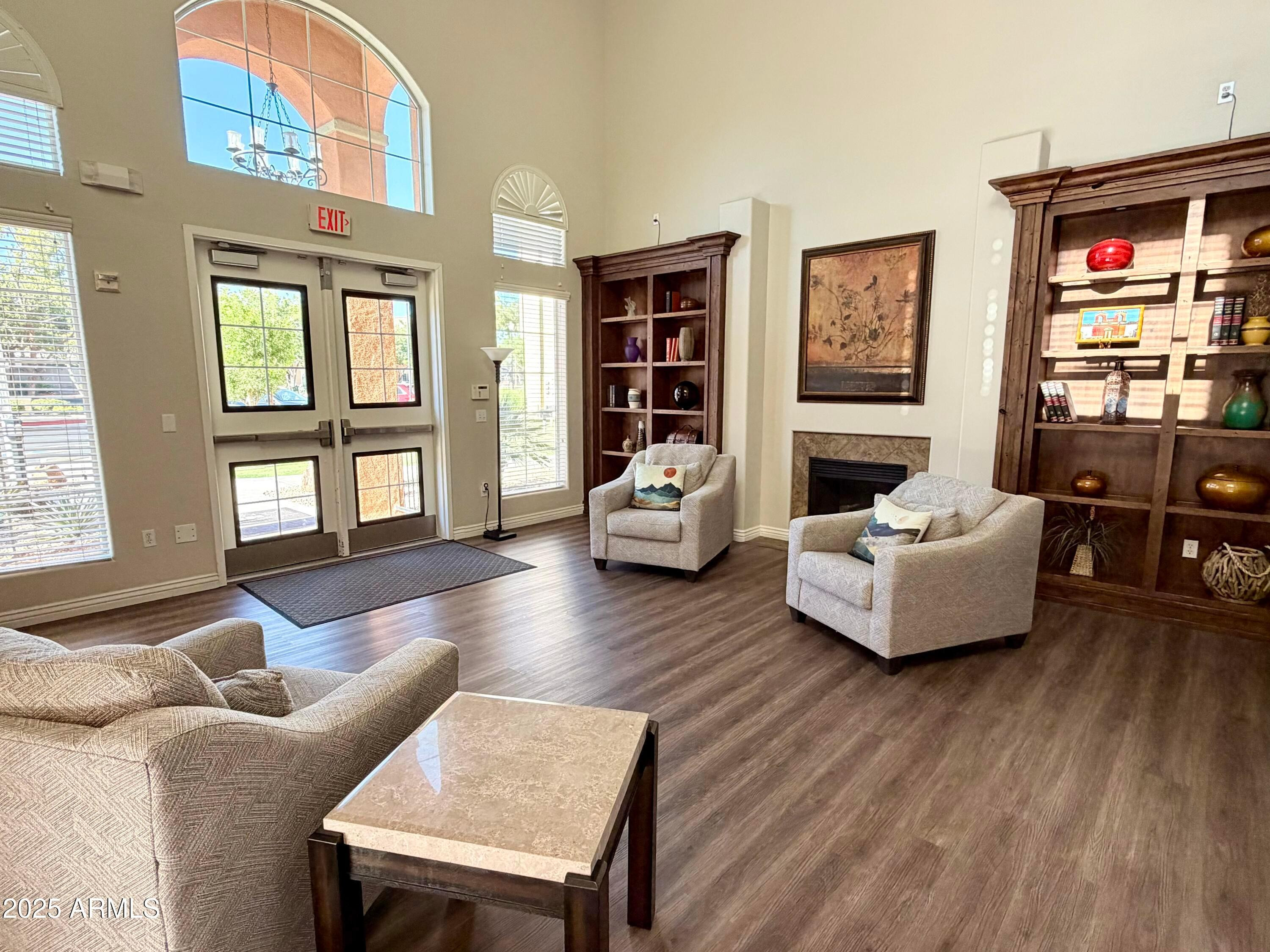 14575 W MOUNTAIN VIEW Boulevard 11312