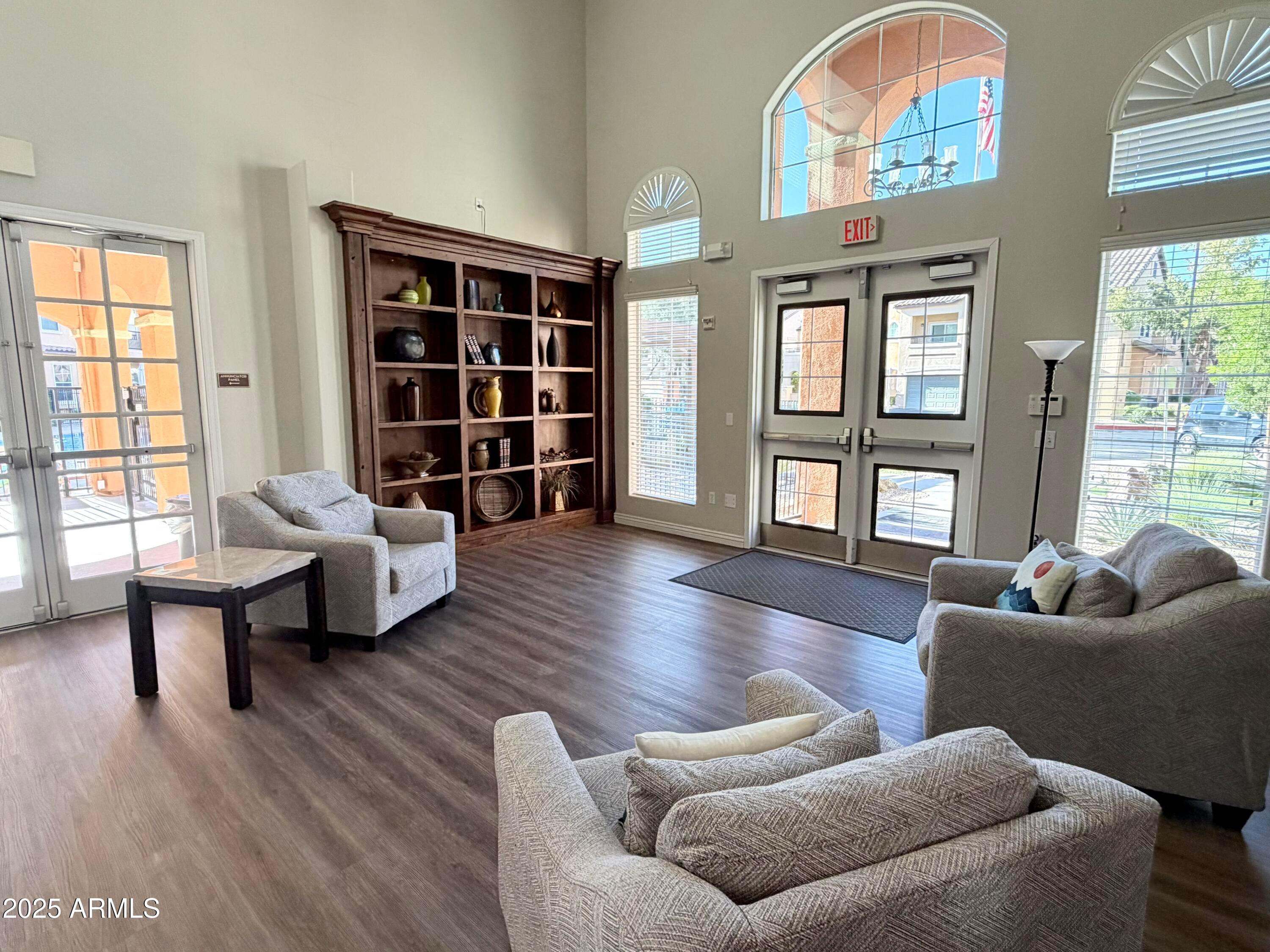 14575 W MOUNTAIN VIEW Boulevard 11312