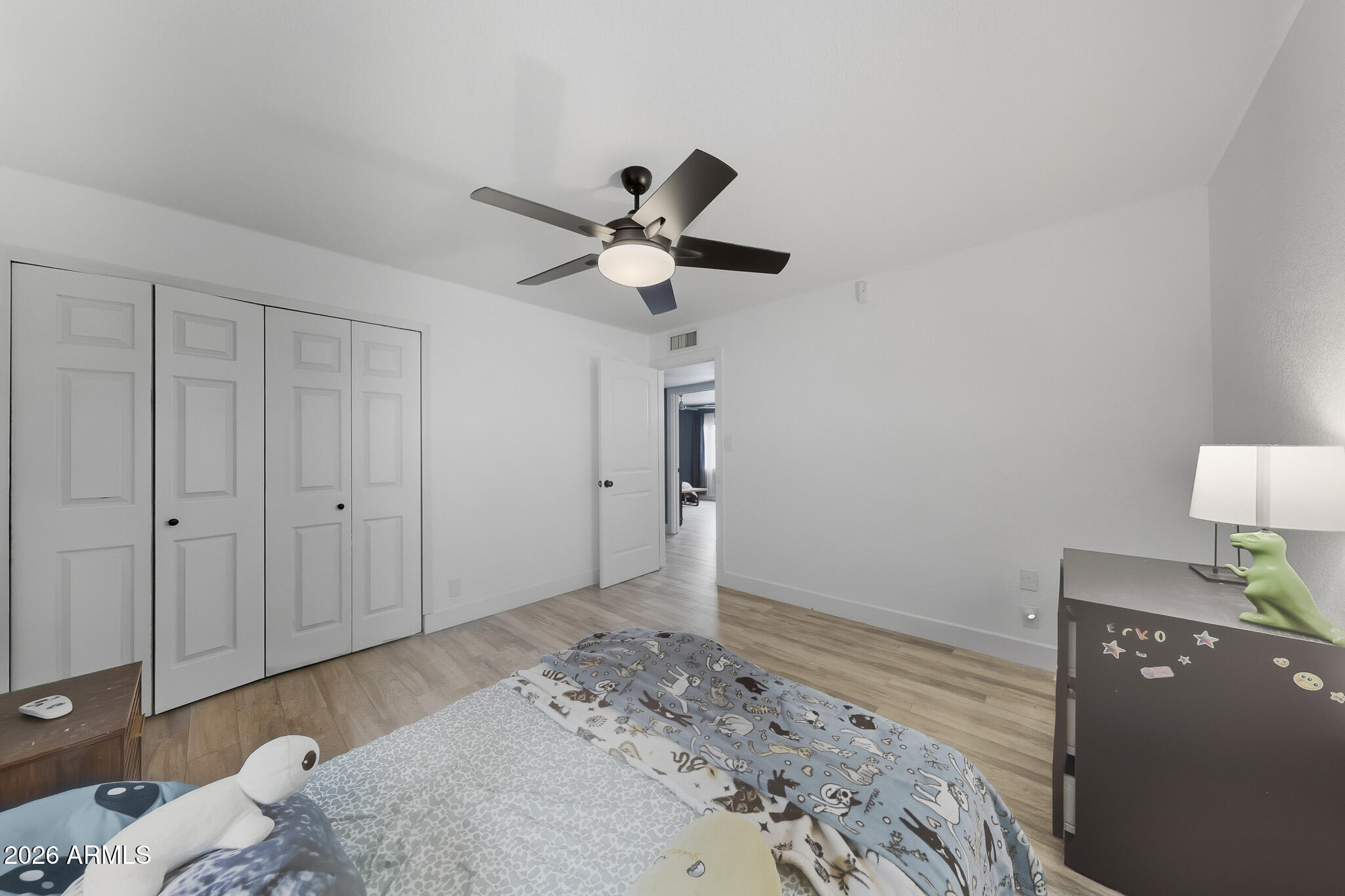 325 N FRASER Drive W