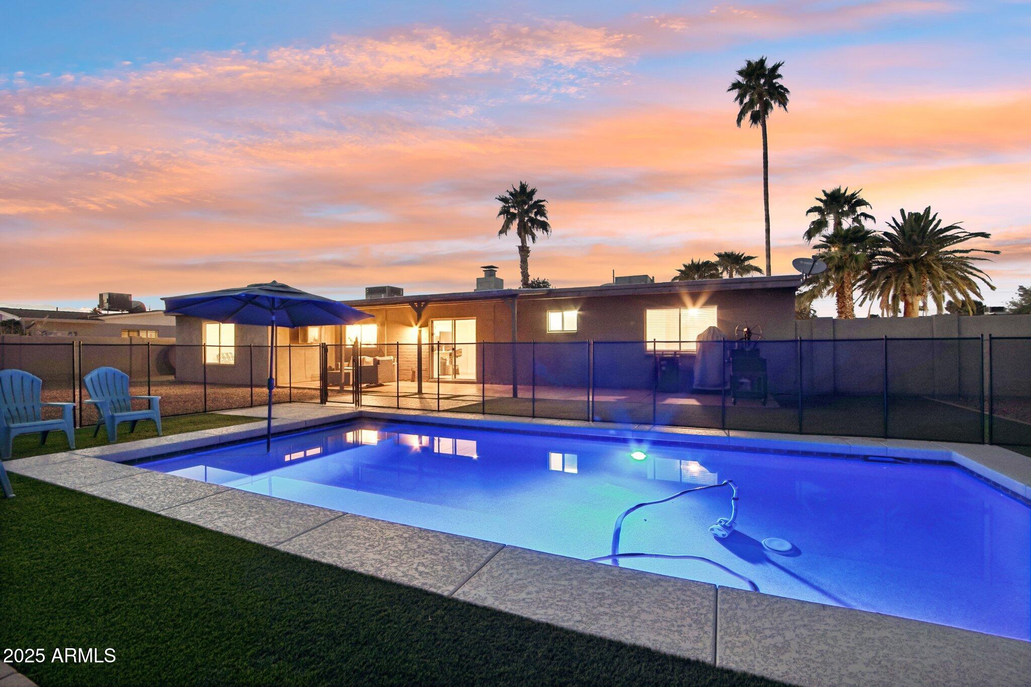 5119 E SHAW BUTTE Drive