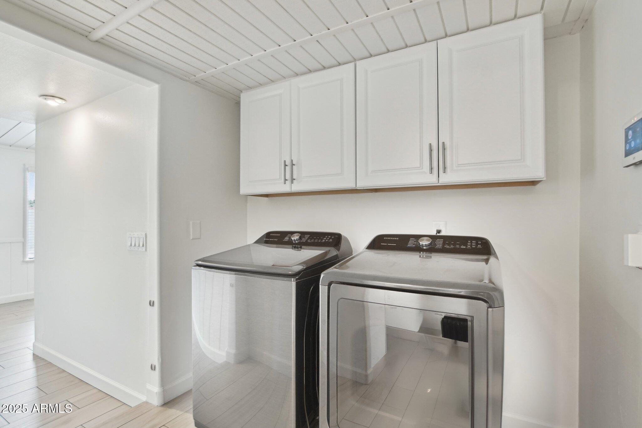 5119 E SHAW BUTTE Drive