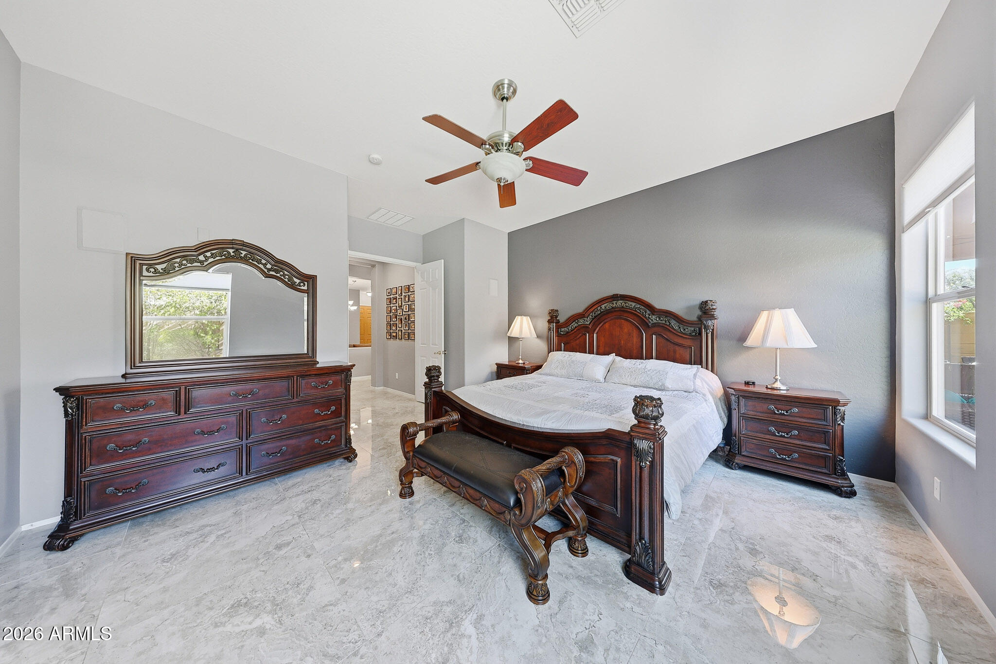 42820 N LIVINGSTONE Way