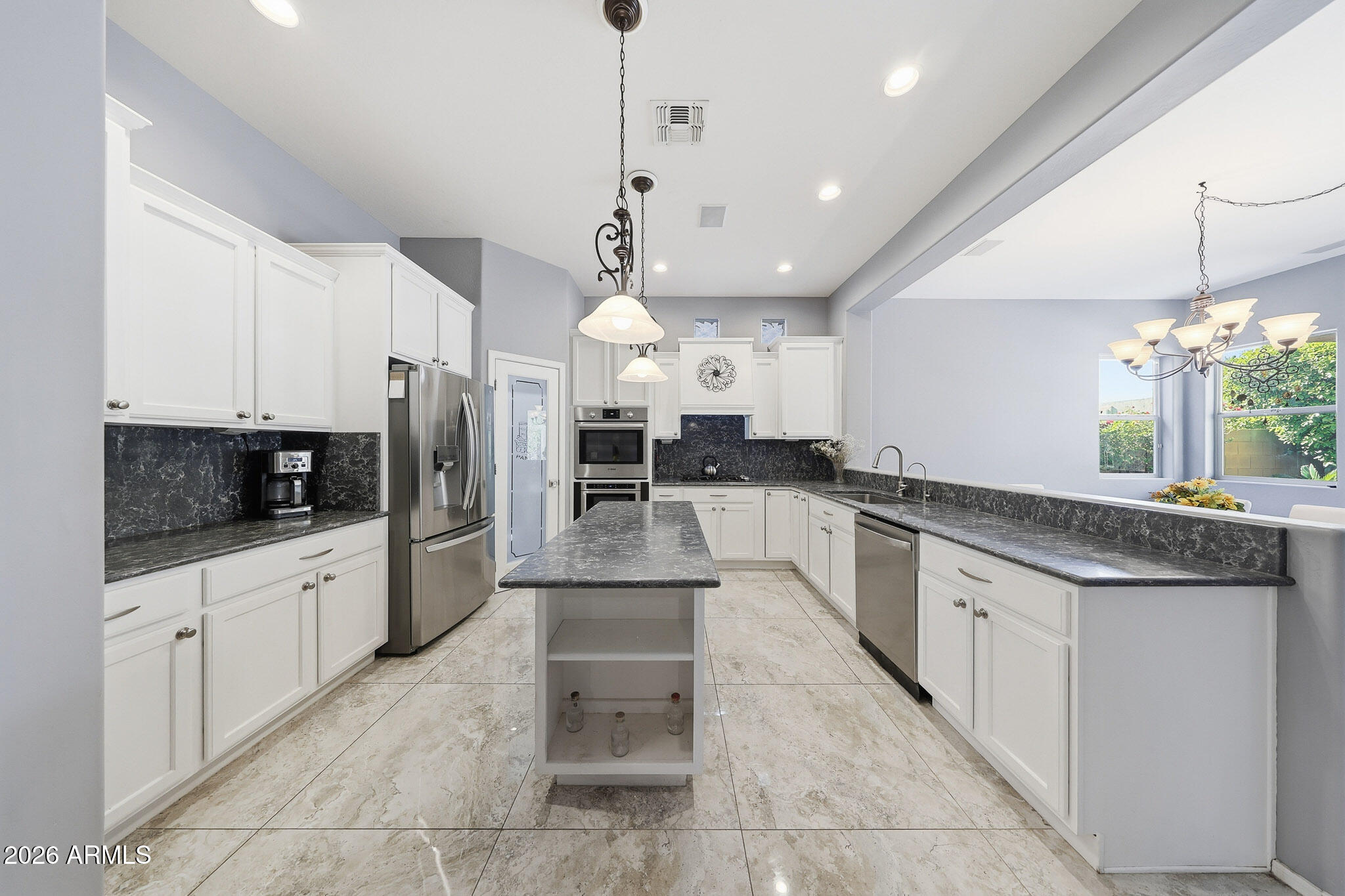 42820 N LIVINGSTONE Way