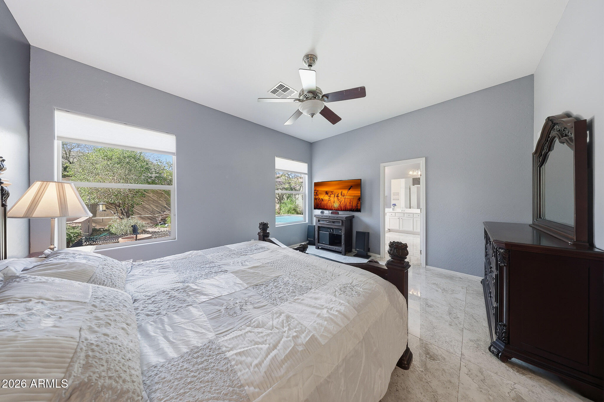 42820 N LIVINGSTONE Way