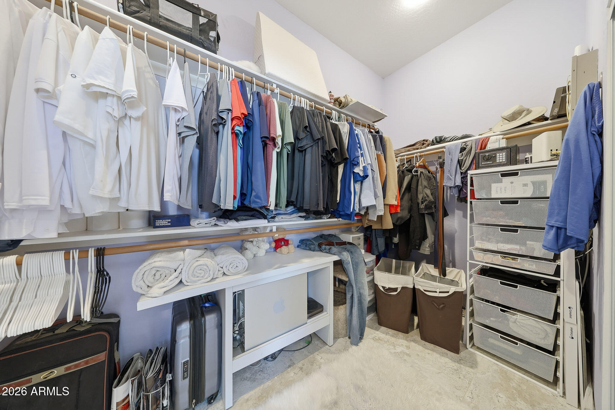 42820 N LIVINGSTONE Way