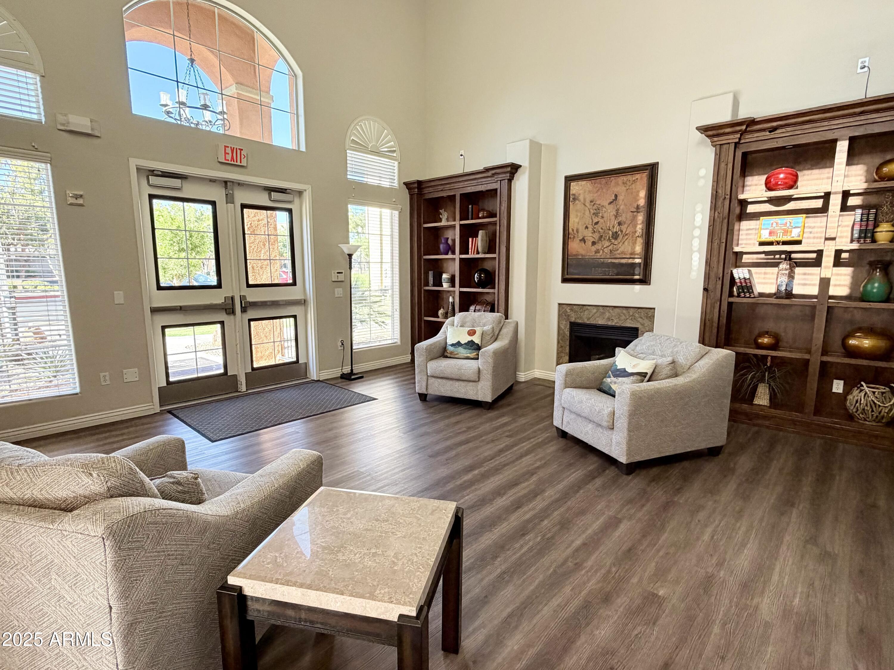 14575 W MOUNTAIN VIEW Boulevard 11312