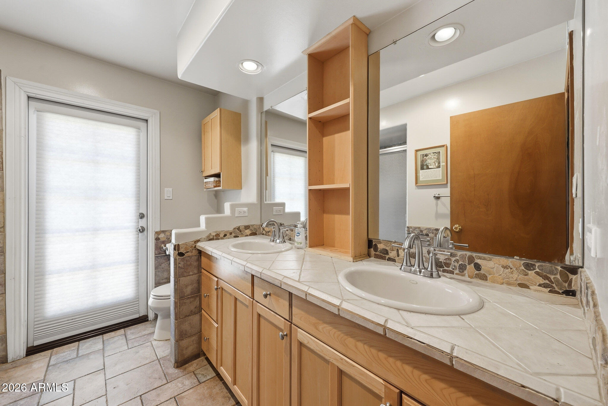 9037 N ARROYA GRANDE Drive