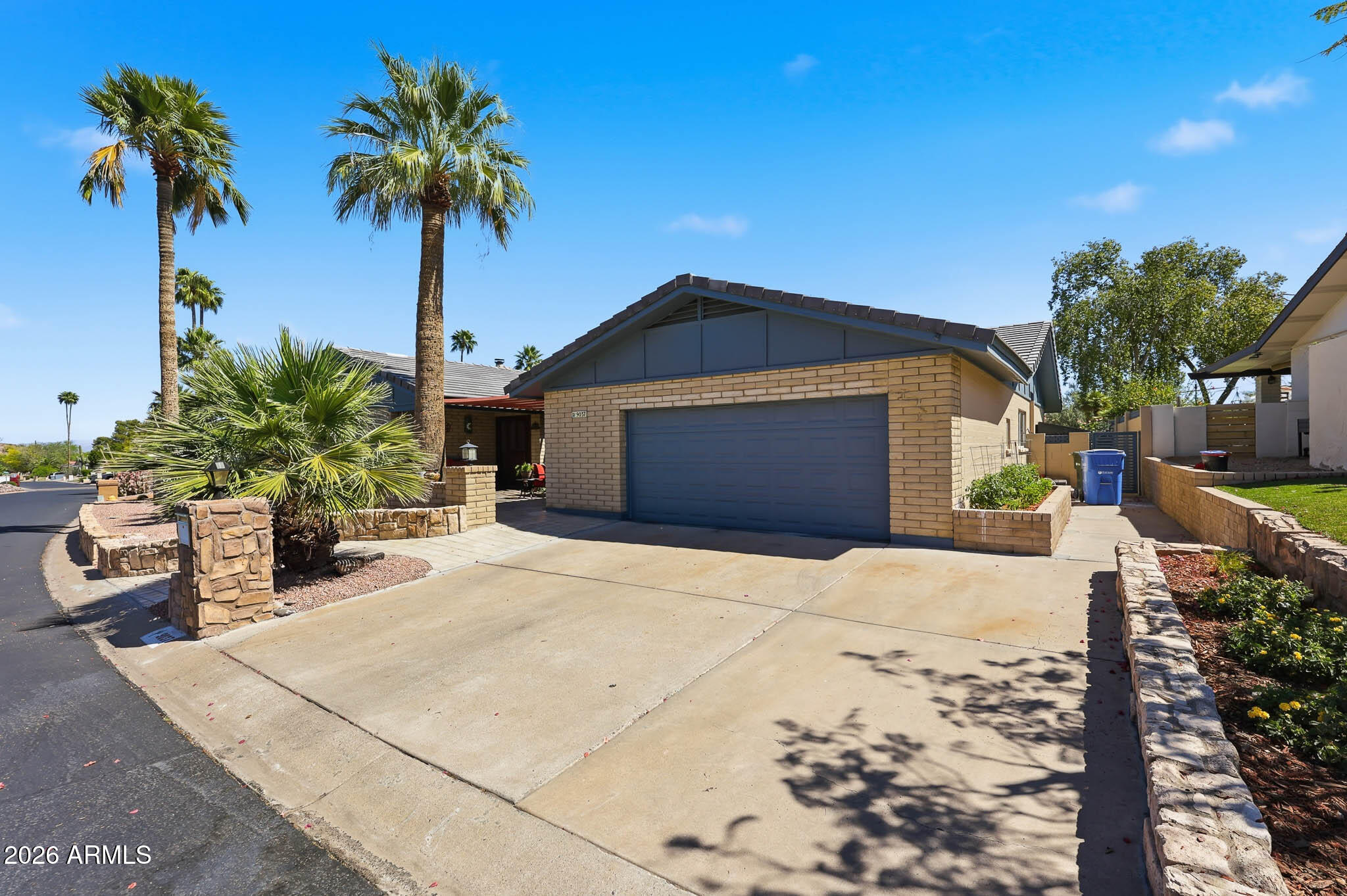 9037 N ARROYA GRANDE Drive