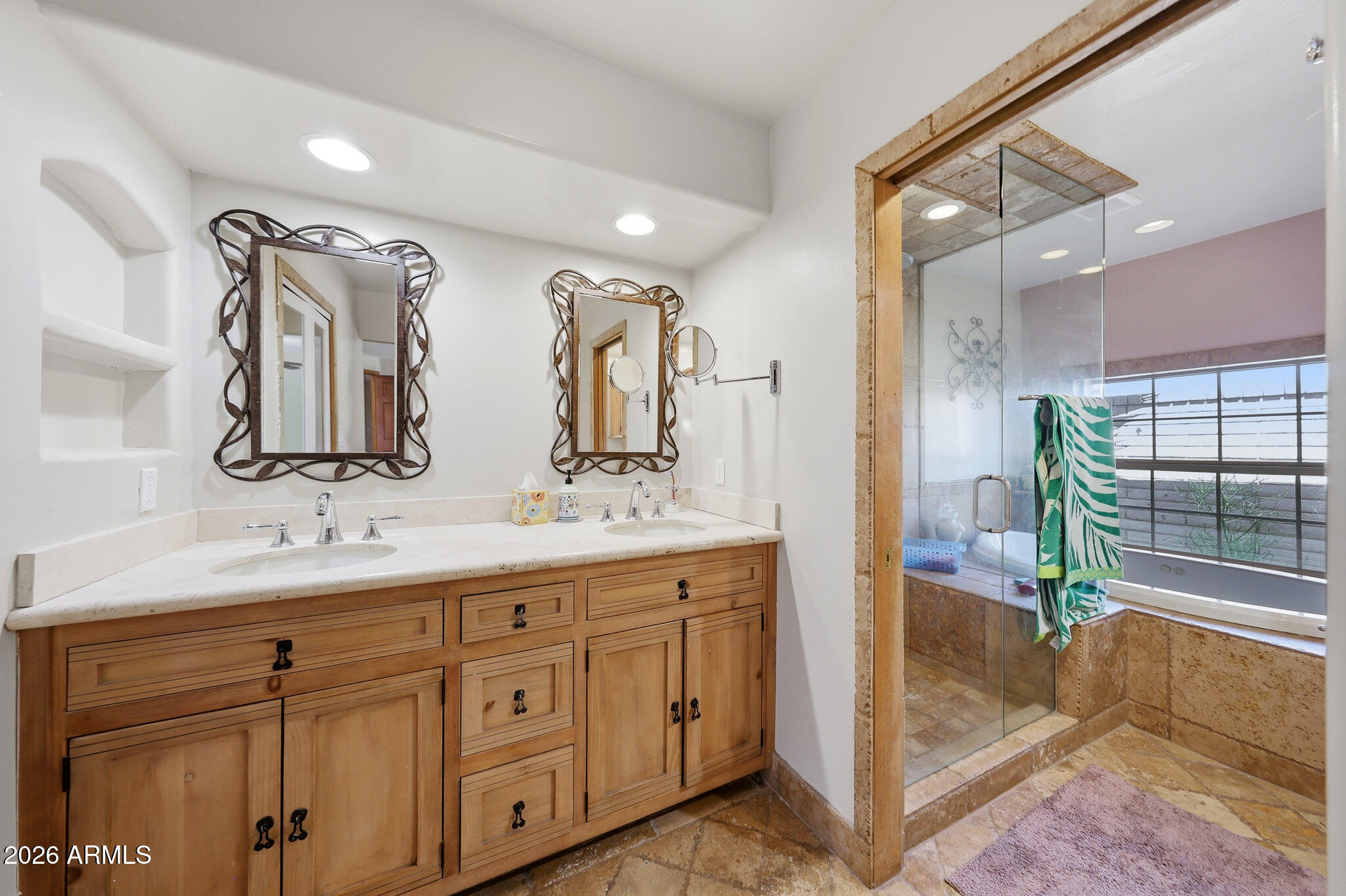 9037 N ARROYA GRANDE Drive