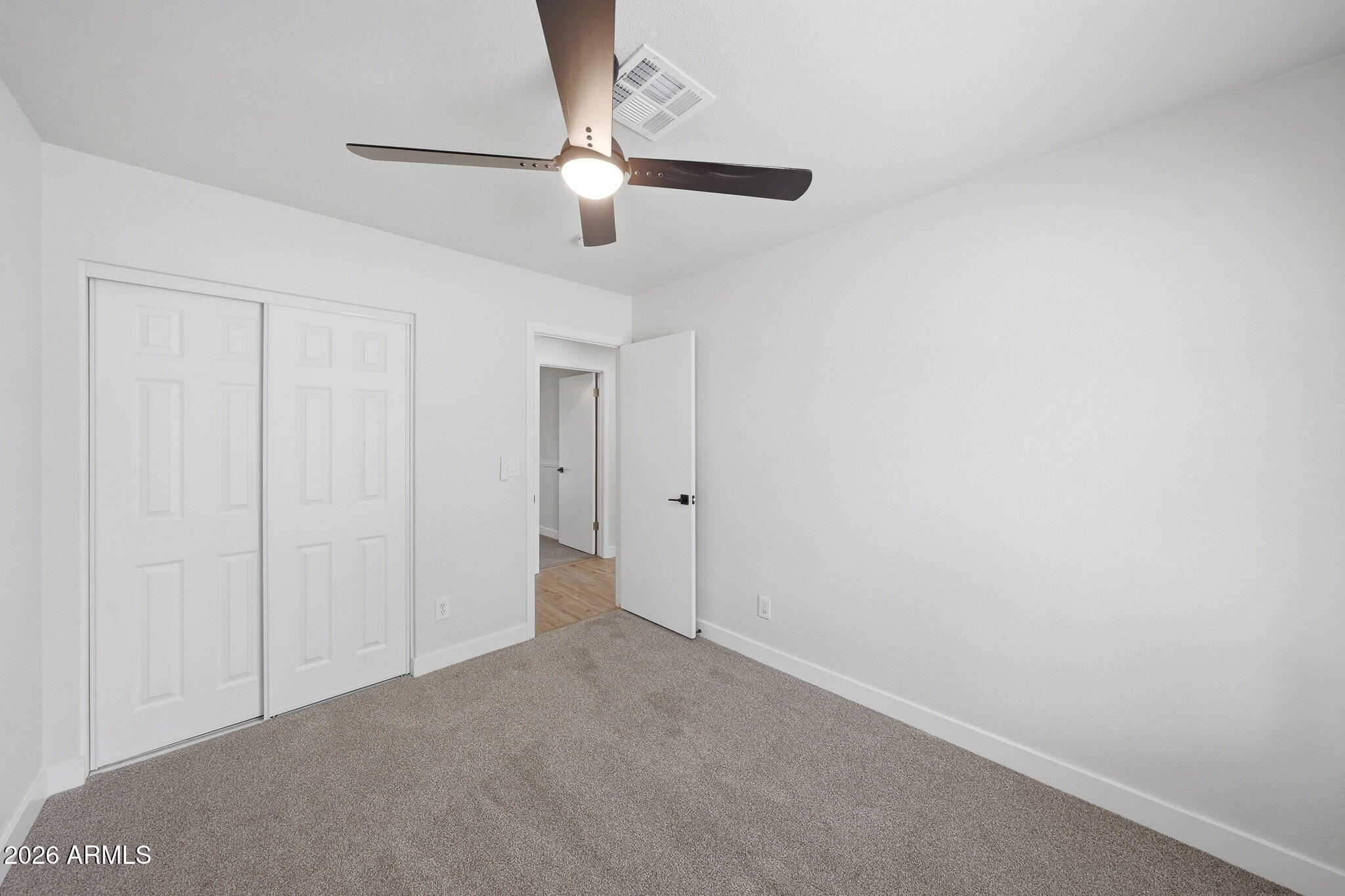 9001 W CINNABAR Avenue