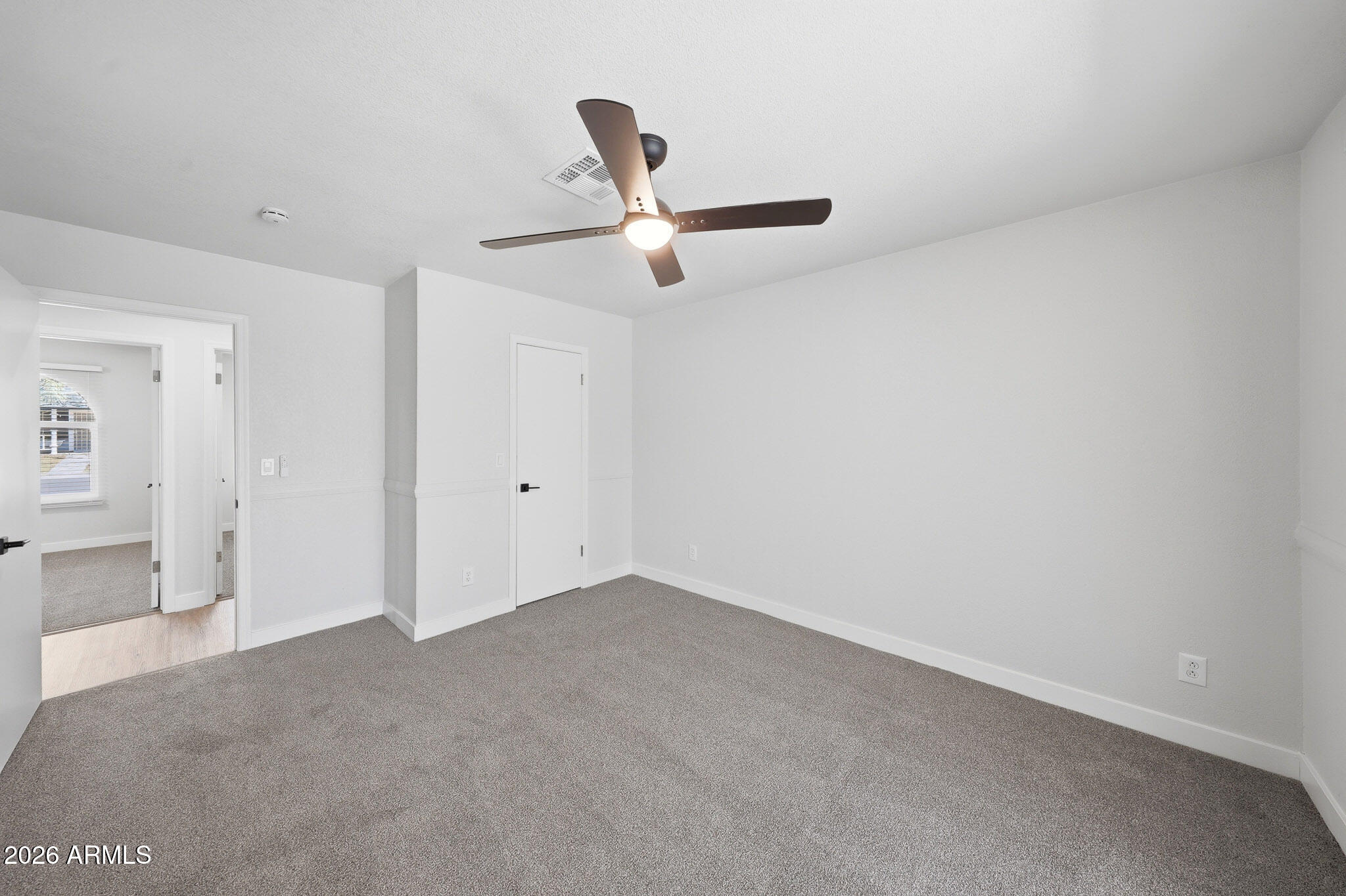 9001 W CINNABAR Avenue