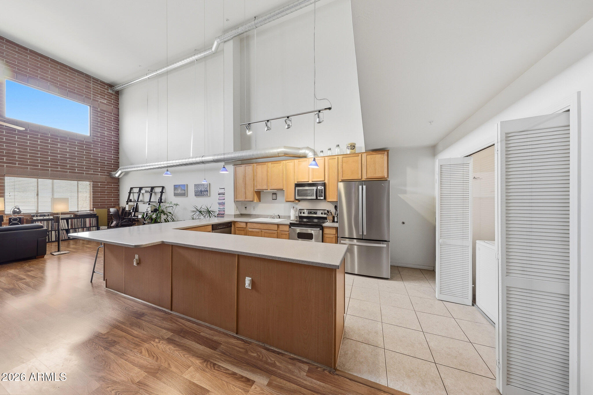 424 S 2ND Street 206