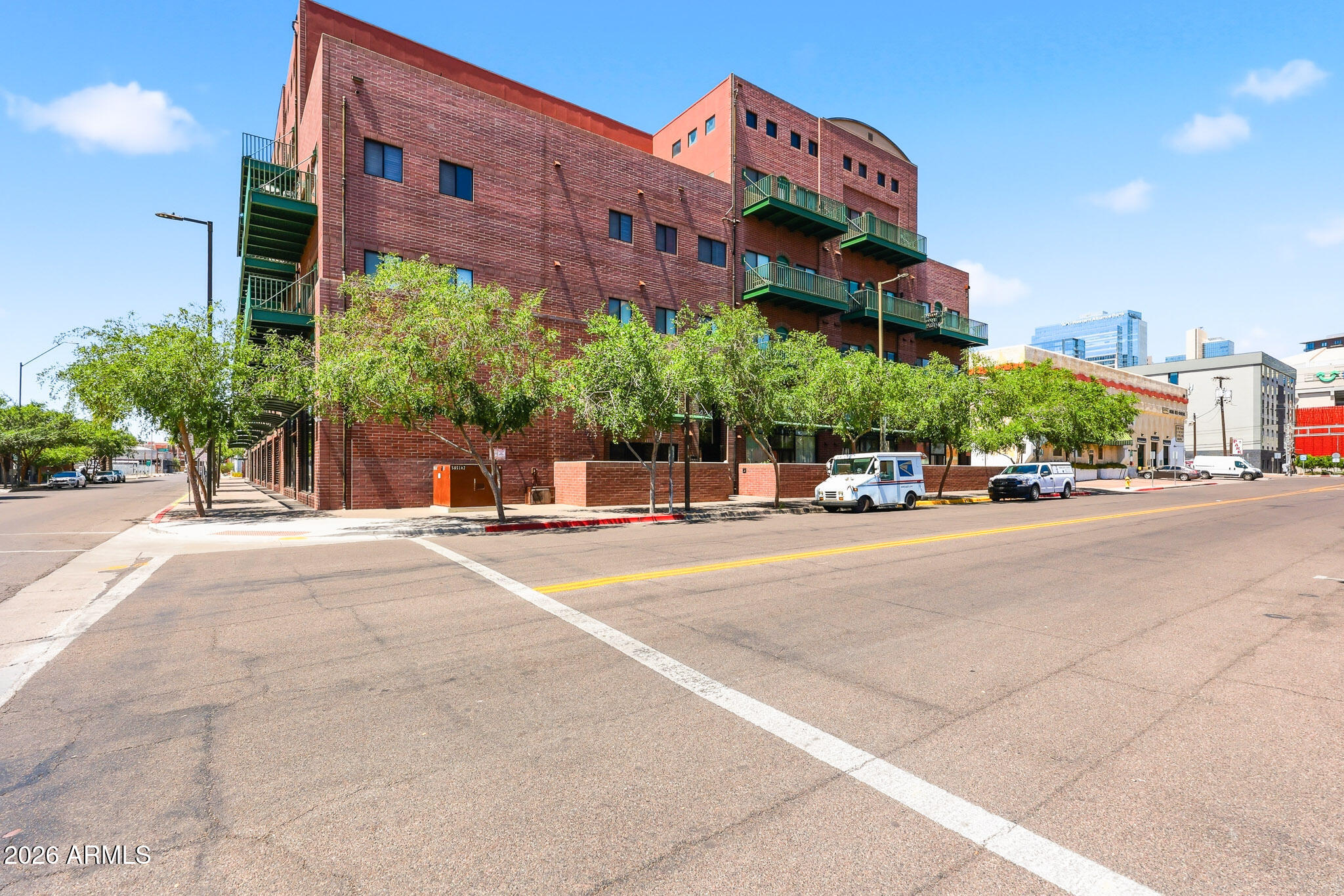 424 S 2ND Street 206