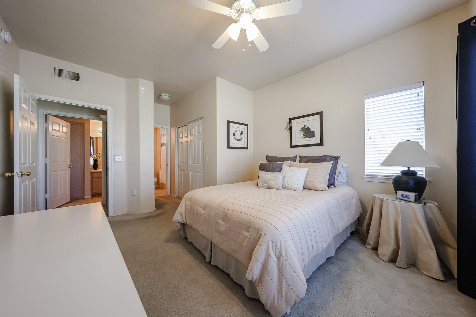 3236 E Chandler Boulevard Unit 1069