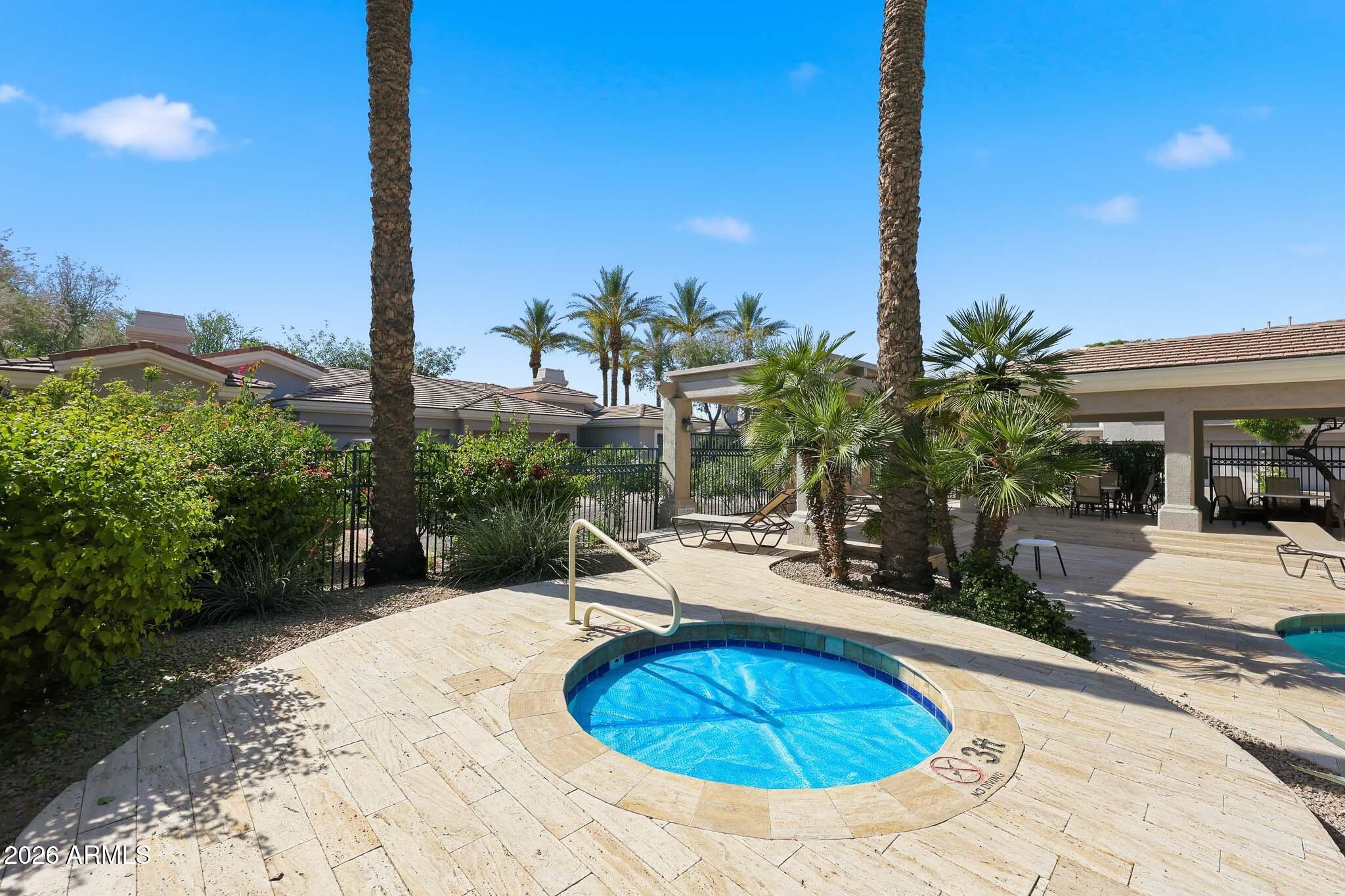 8180 E SHEA Boulevard 1013