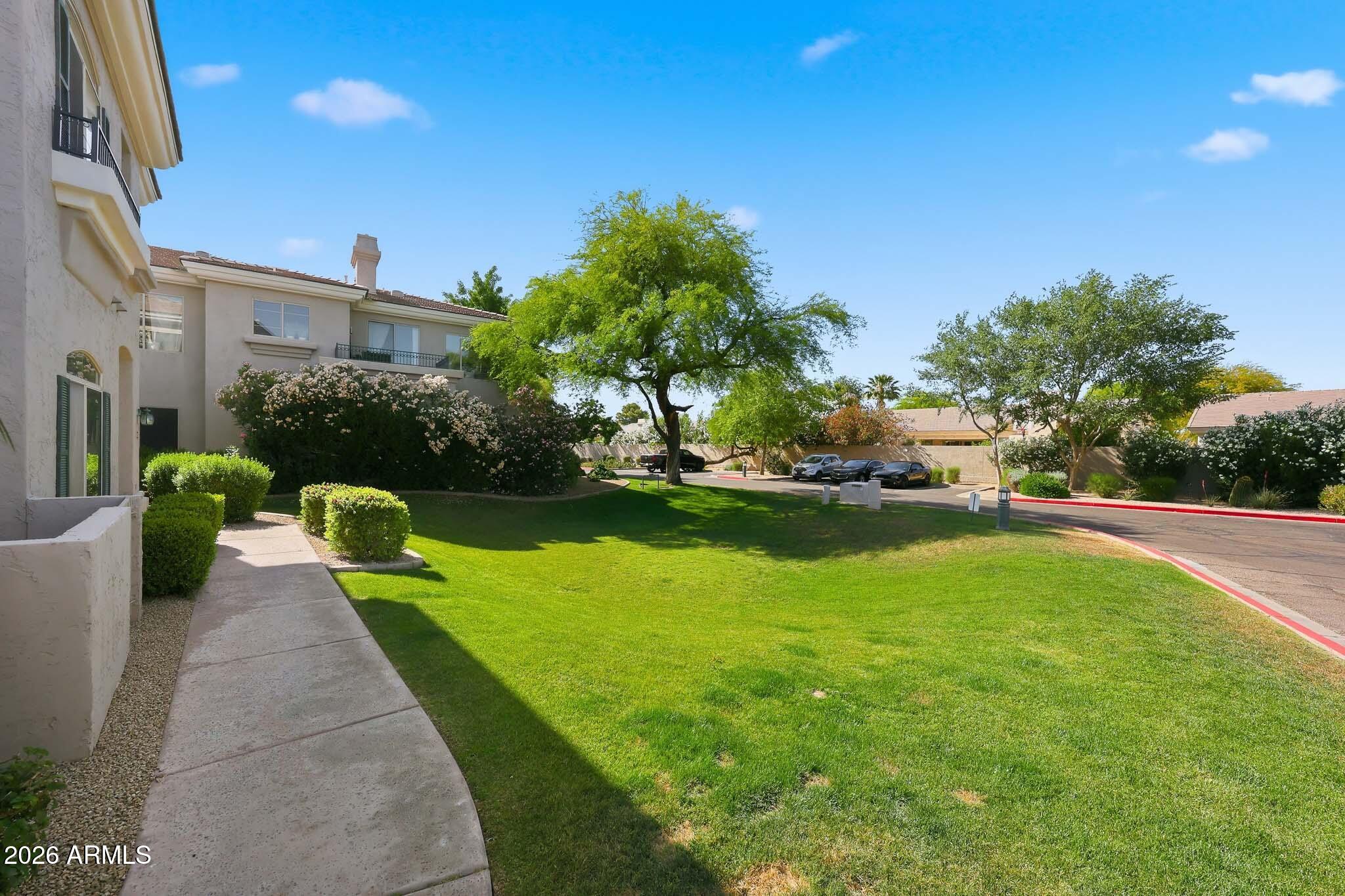 8180 E SHEA Boulevard 1013