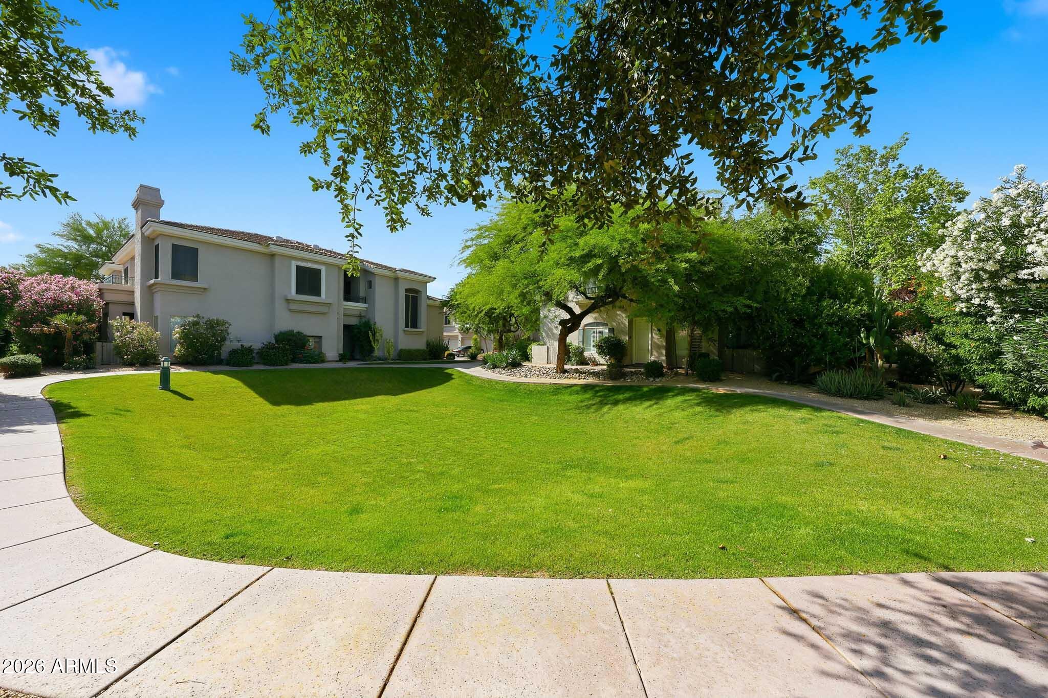 8180 E SHEA Boulevard 1013