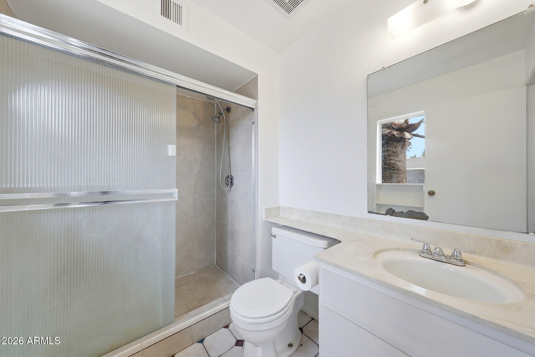 1624 W PERALTA Avenue