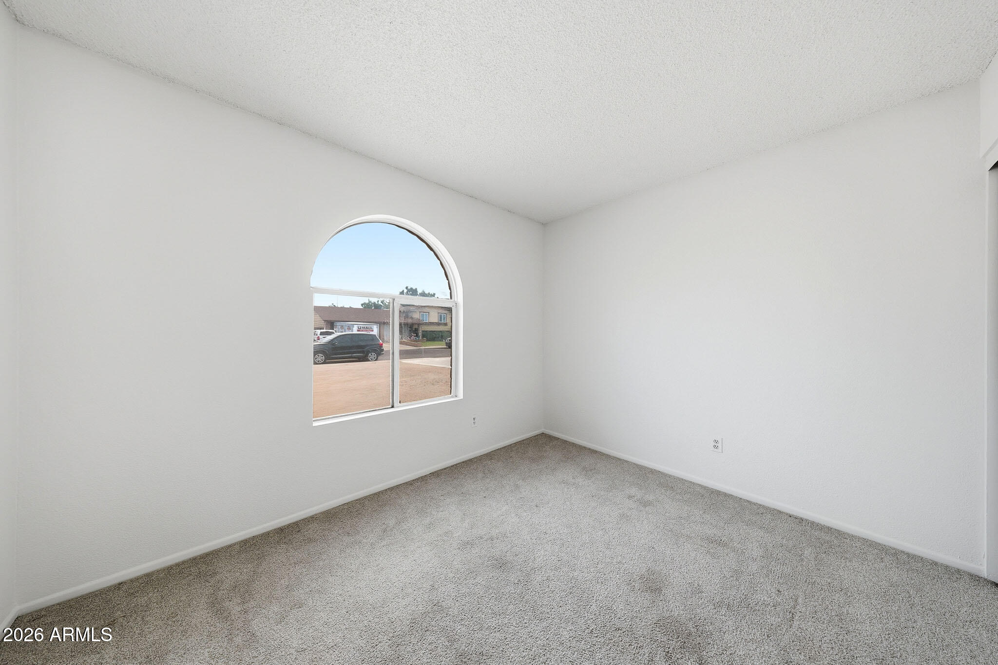 1624 W PERALTA Avenue