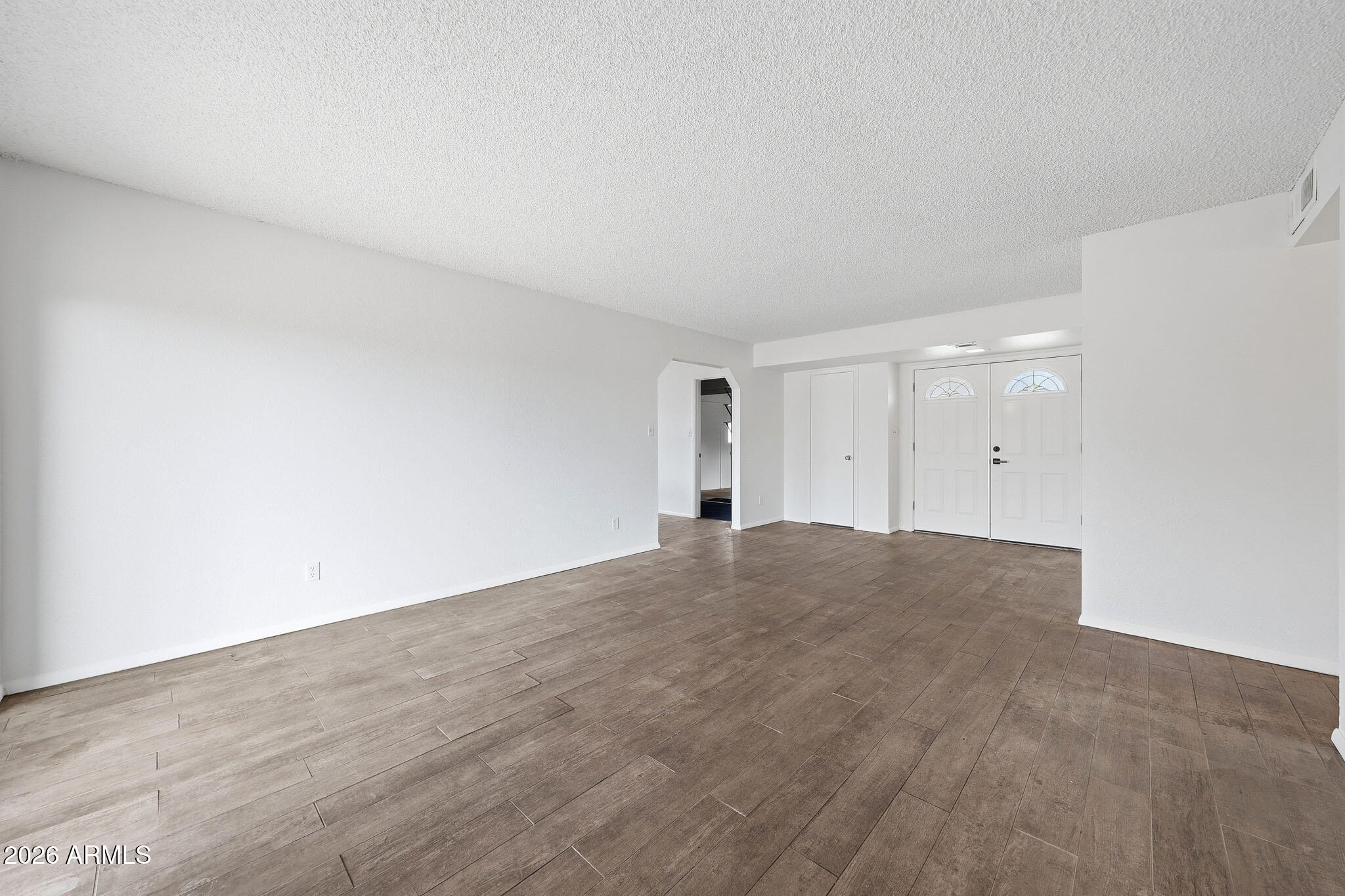 1624 W PERALTA Avenue