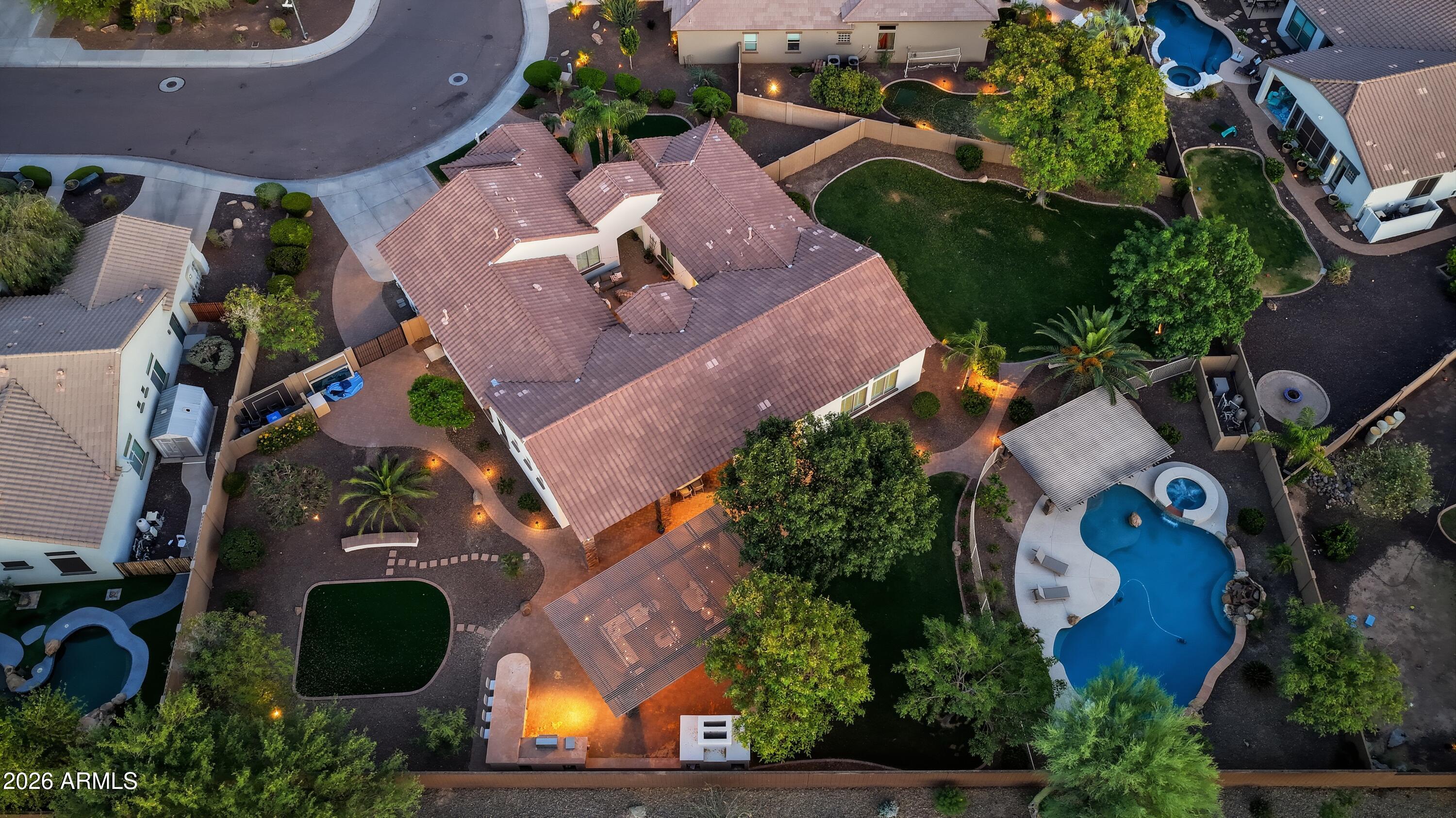 4950 W LARIAT Lane